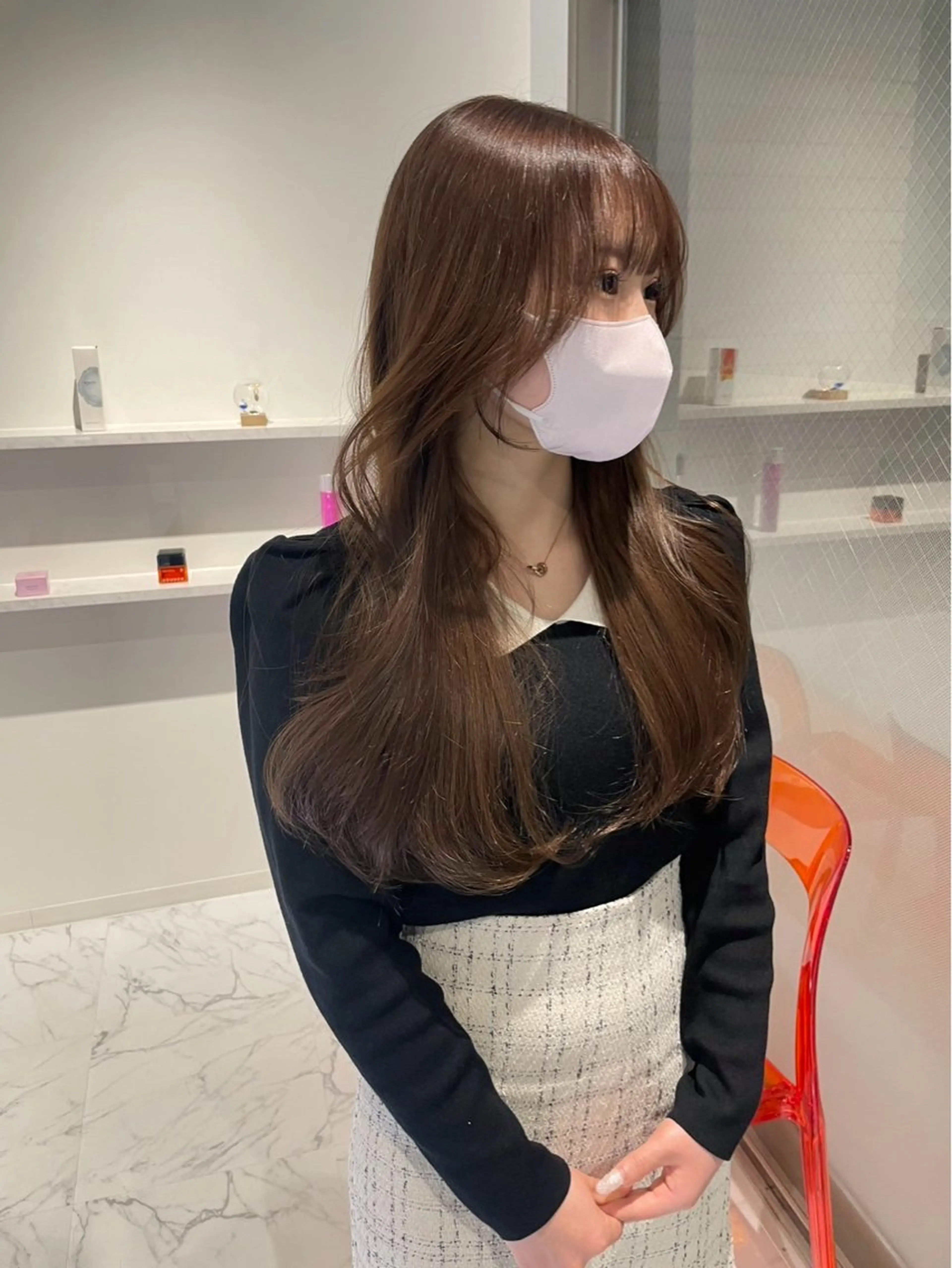 セミロング 福田 奈那のヘアスタイル