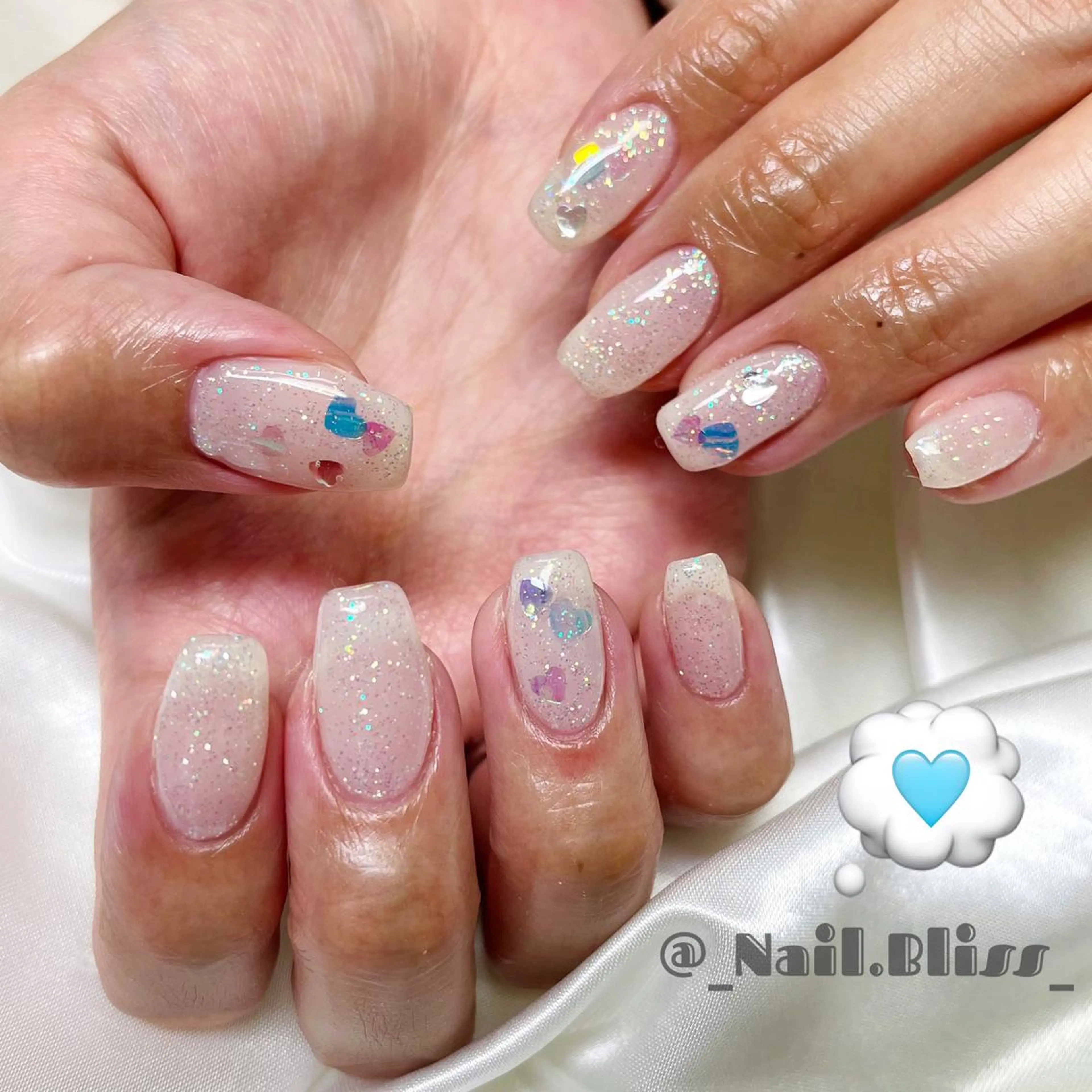 ネイル ホワイト ハンドネイル NAIL BLISSのネイルデザイン