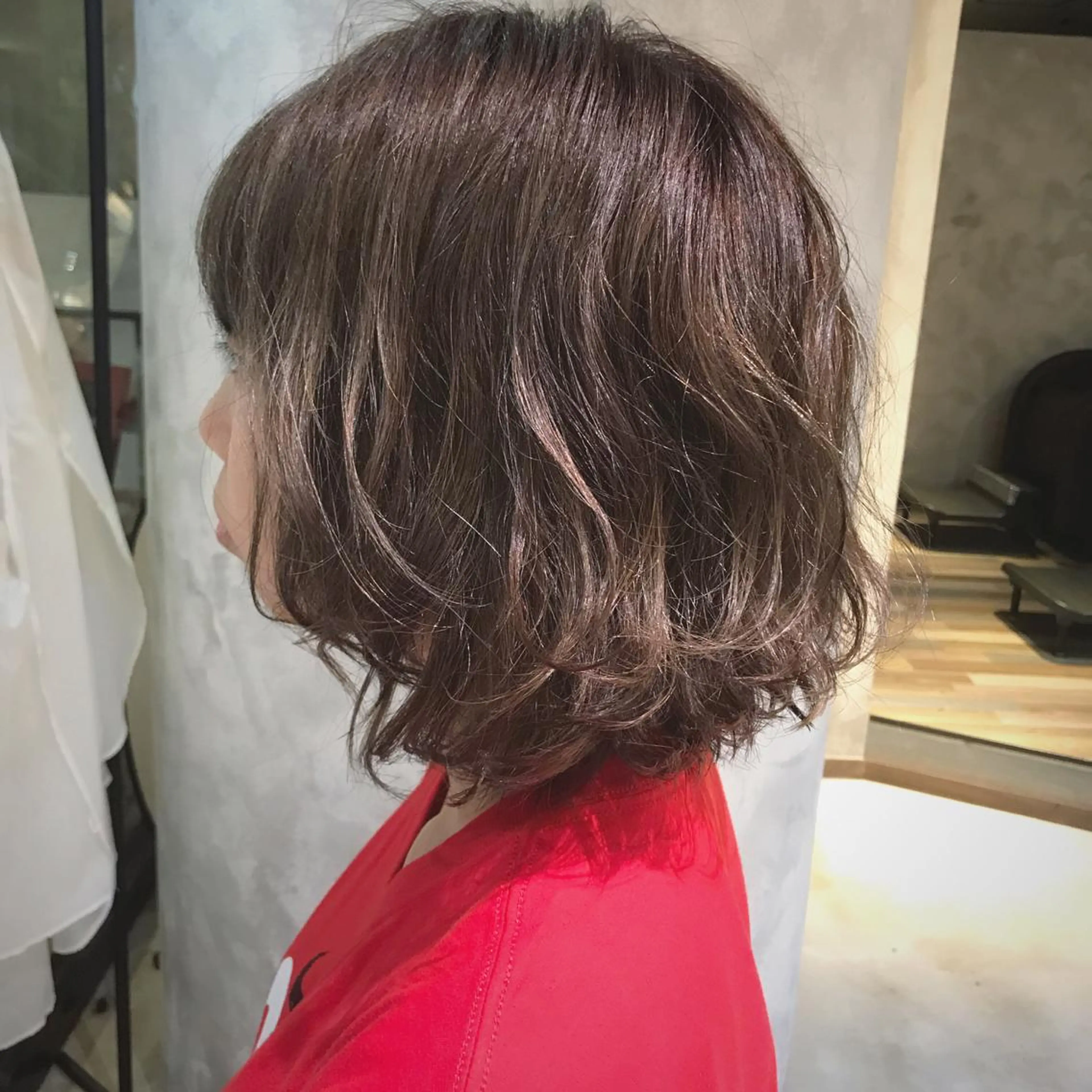 ミディアム カラー グラデーションカラー ハイライトカラー シルバー ハイライト 松村 崇弘のヘアスタイル