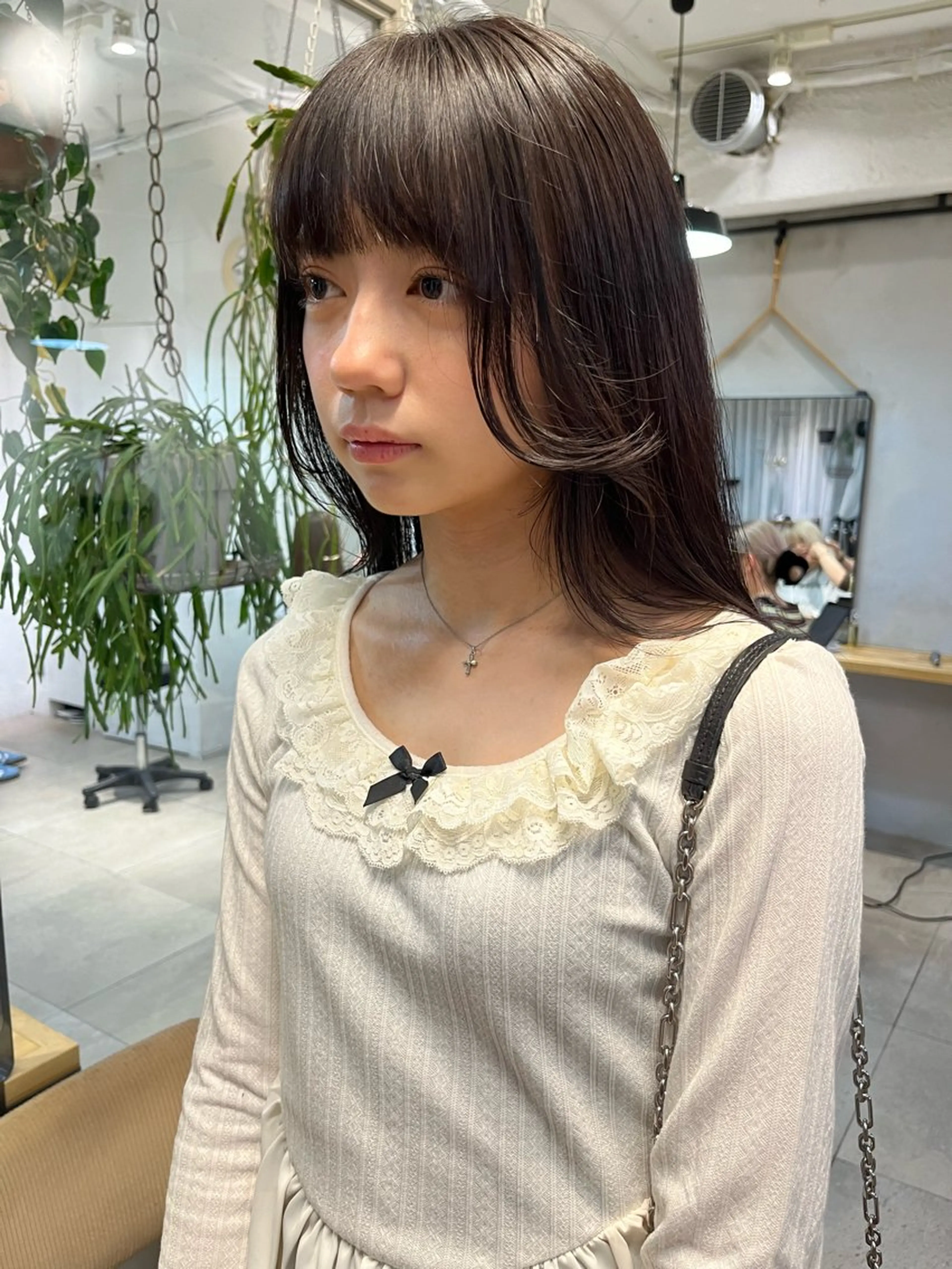 セミロング カラー 赤み消しカラー/ オリーブ/トモキのヘアスタイル