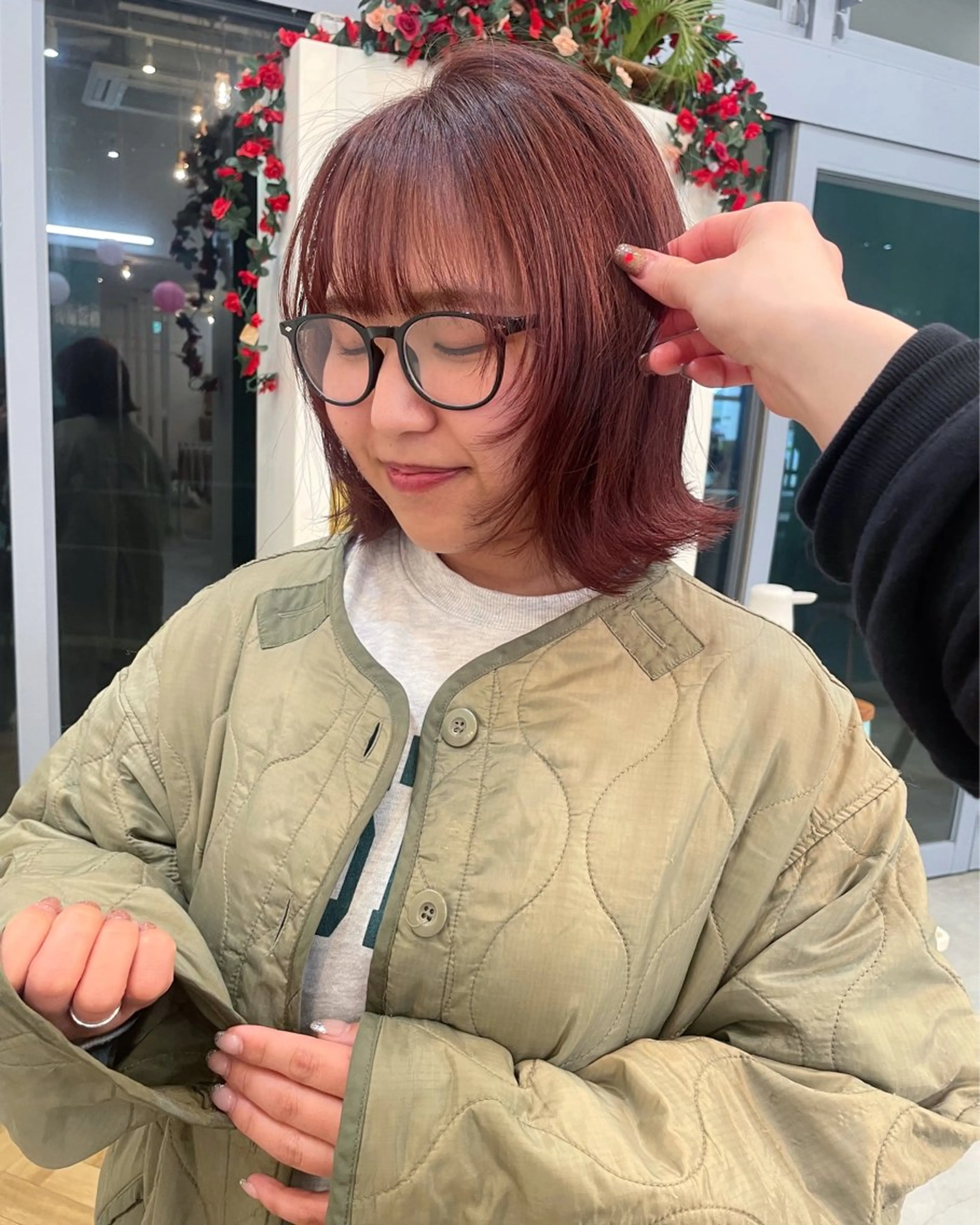 ミディアム カラー カシス レッドカラー ナカノユウ/本厚木/ レイヤーカットのヘアスタイル