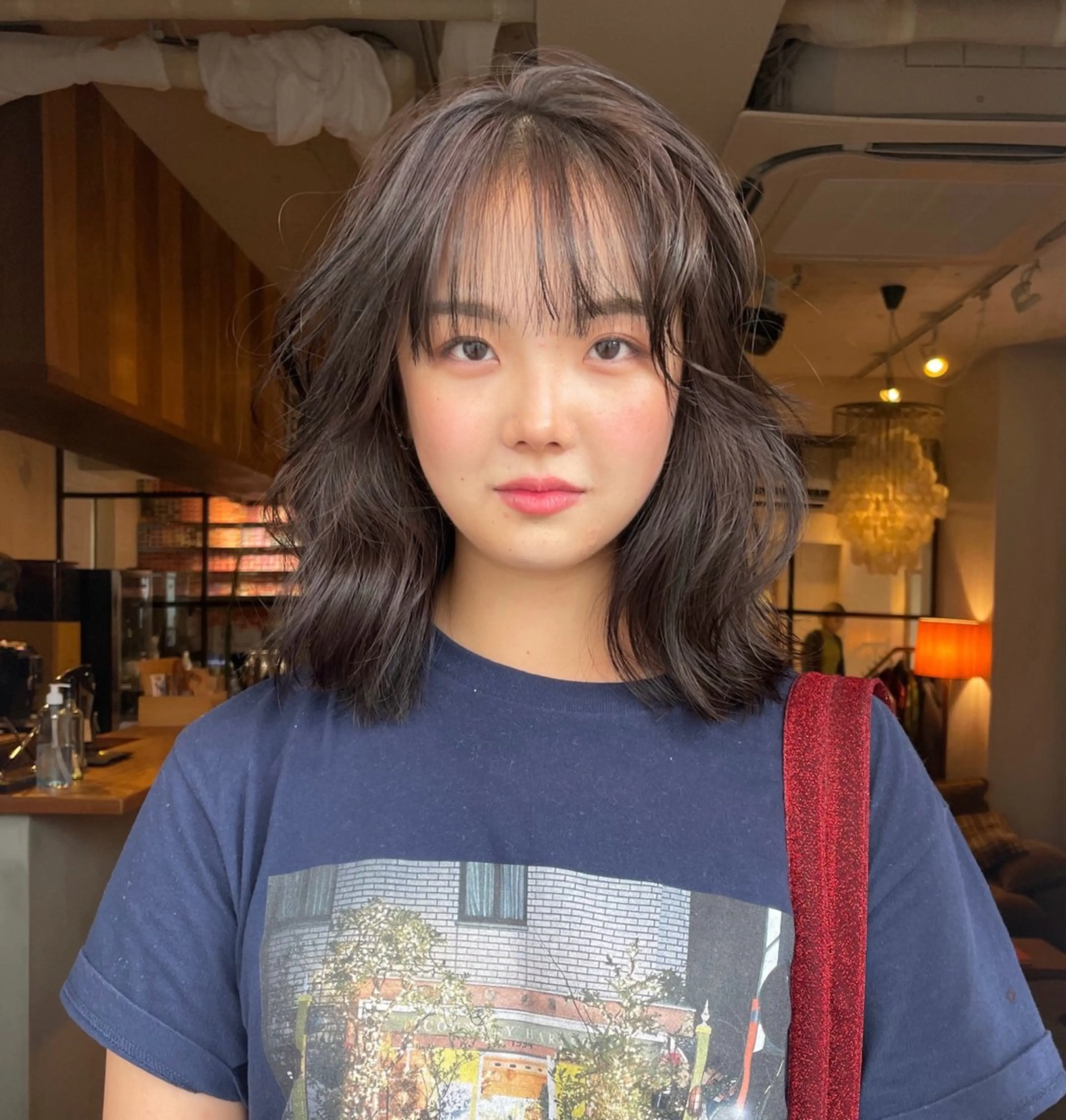 ミディアム カラー ベージュカラー 透明感カラー ハイライトカラー ハイライト ファッションに 溶け込むstyleのヘアスタイル