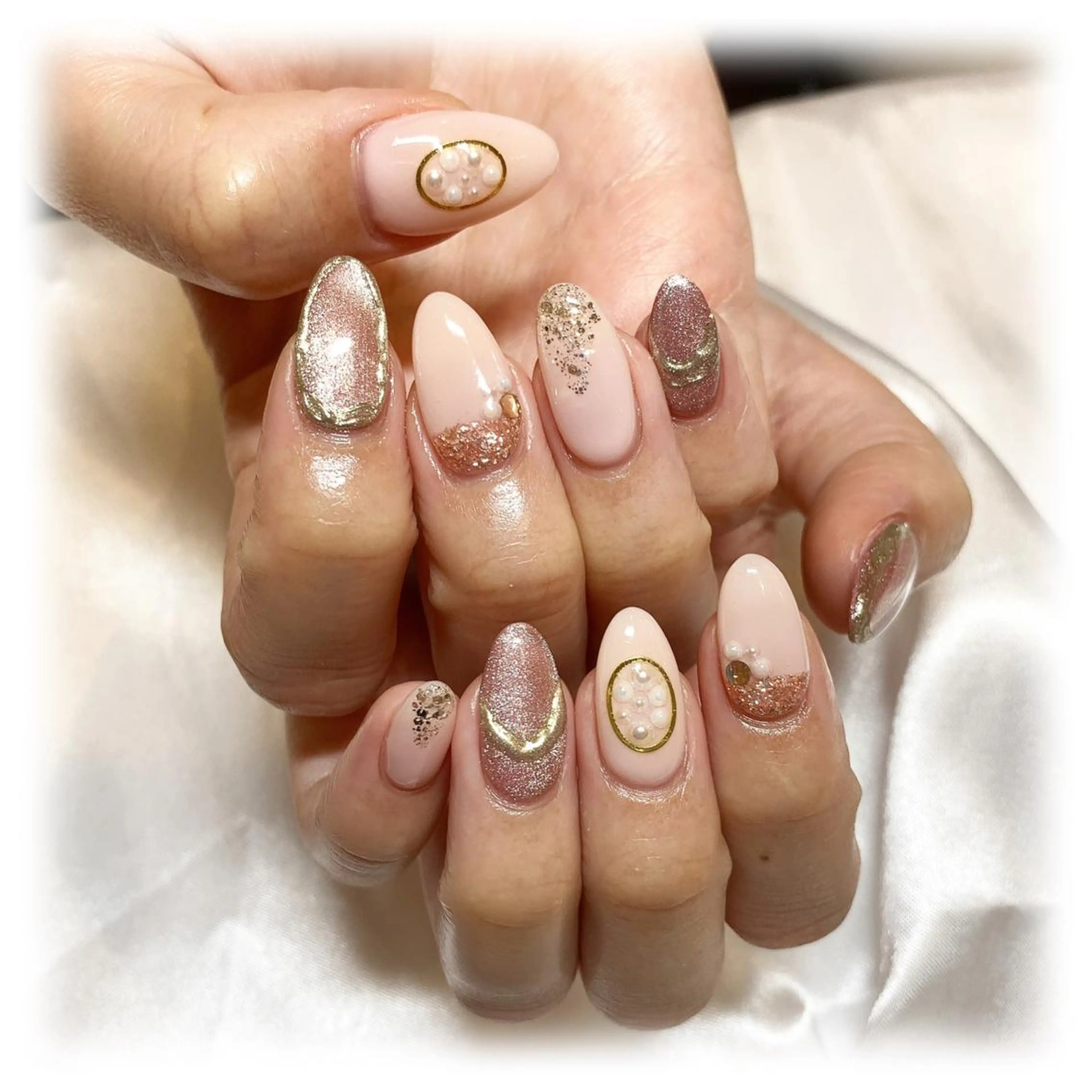 ネイル アートネイル マグネットネイル ニュアンスネイル ピンク ui nailのネイルデザイン