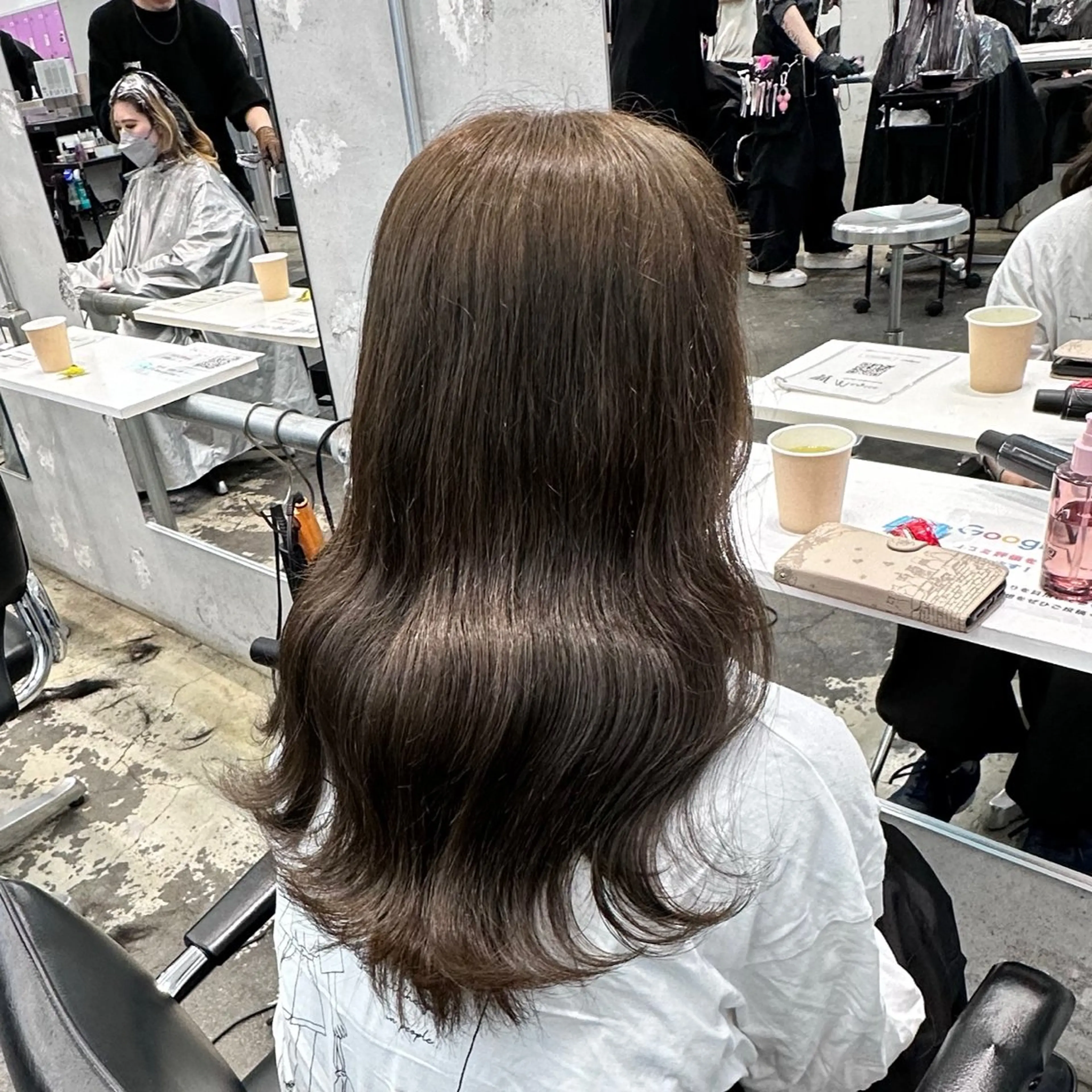 ロング カラー ヘアアレンジ ダブルカラー グレージュ オリーブグレージュ オリーブグレー 🎀モテ暖色× エクステ🎀あかりのヘアスタイル