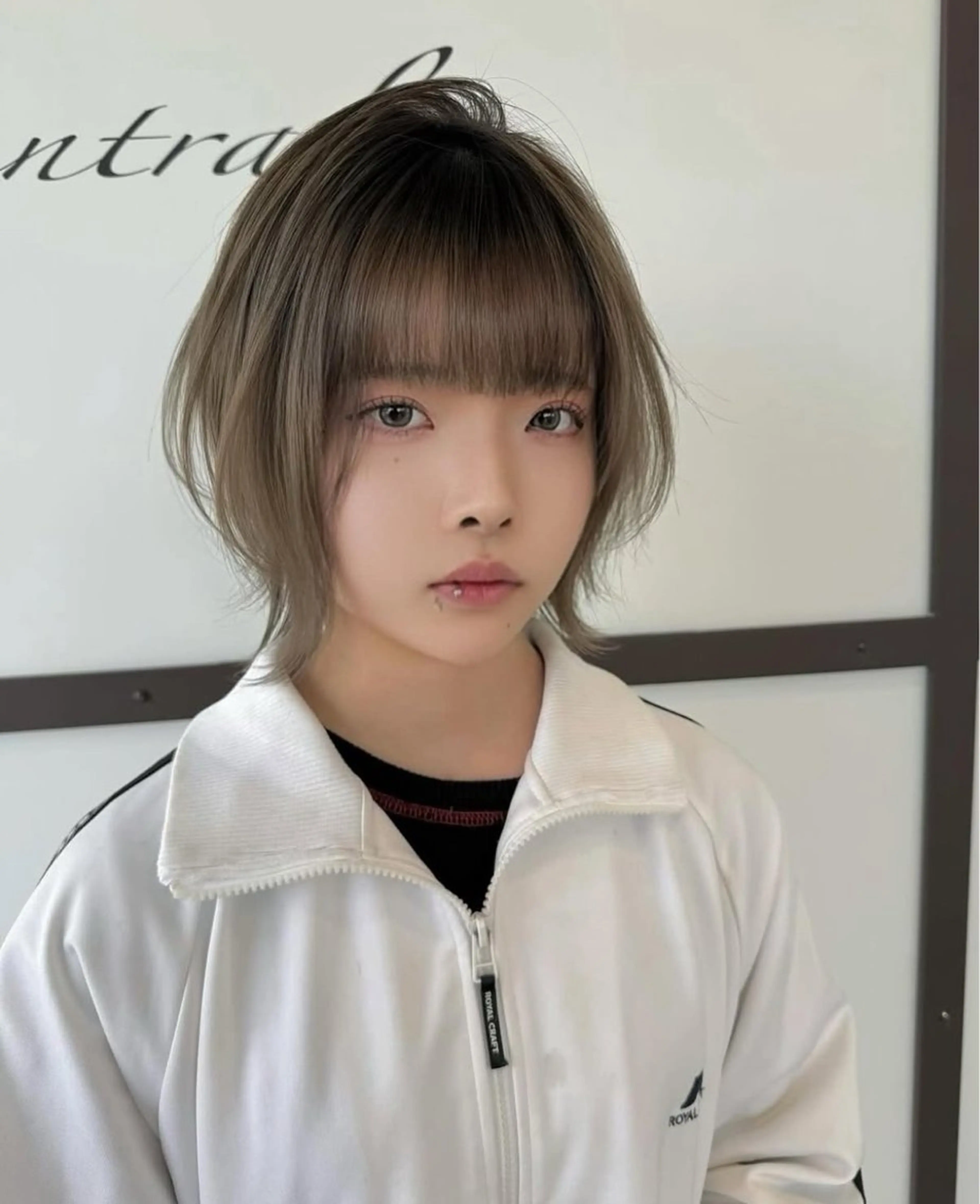 ミディアム カラー 顔まわりレイヤー 顔周りカット レイヤーカット カット ヘアカラー トリートメント 河合秀明/ショート /ボブ/レイヤーのヘアスタイル