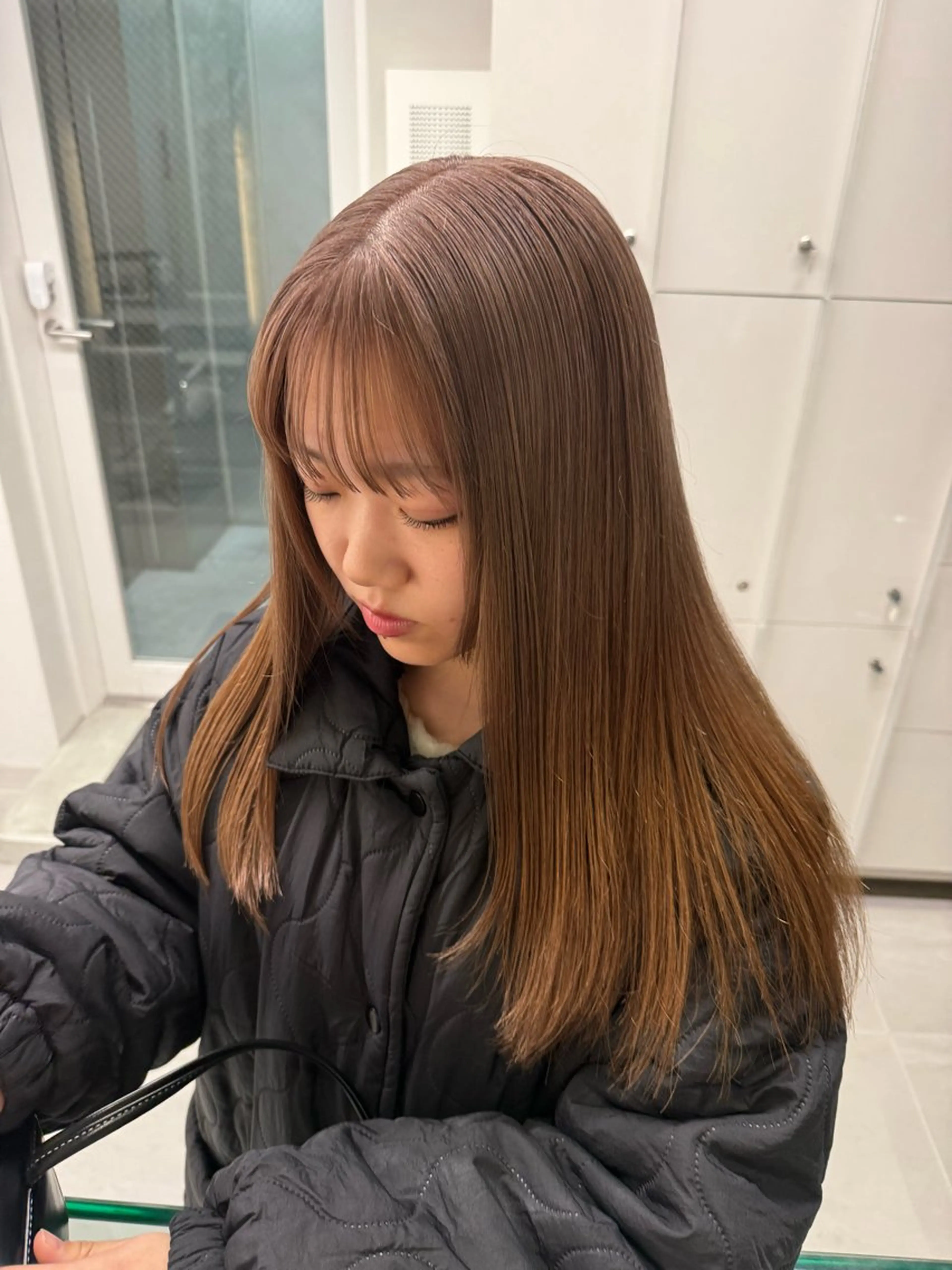 カラー 艶ブリーチ/表参道 ハイトーン /実乃梨のヘアスタイル