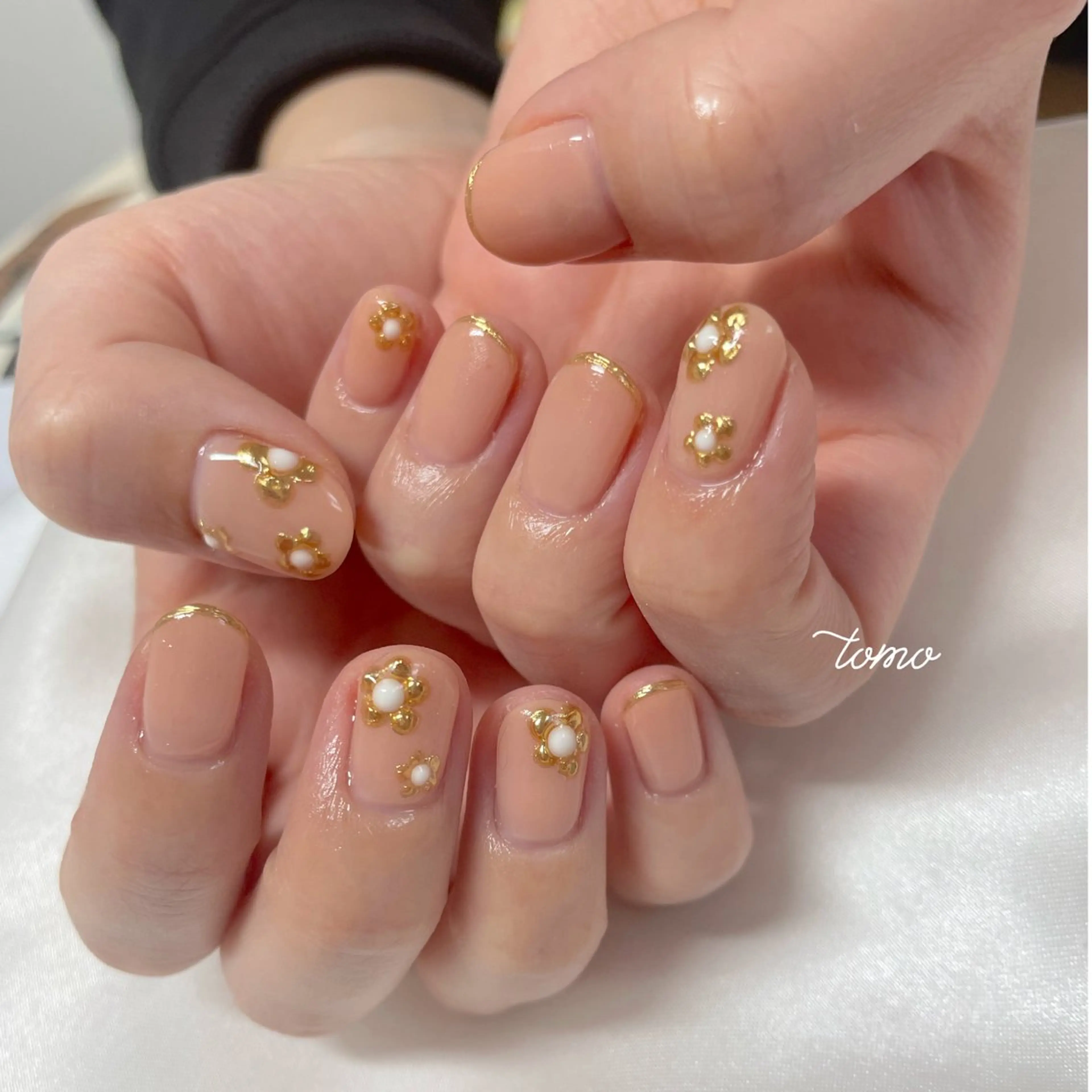 ネイル ハンドネイル nailist TOMOのネイルデザイン