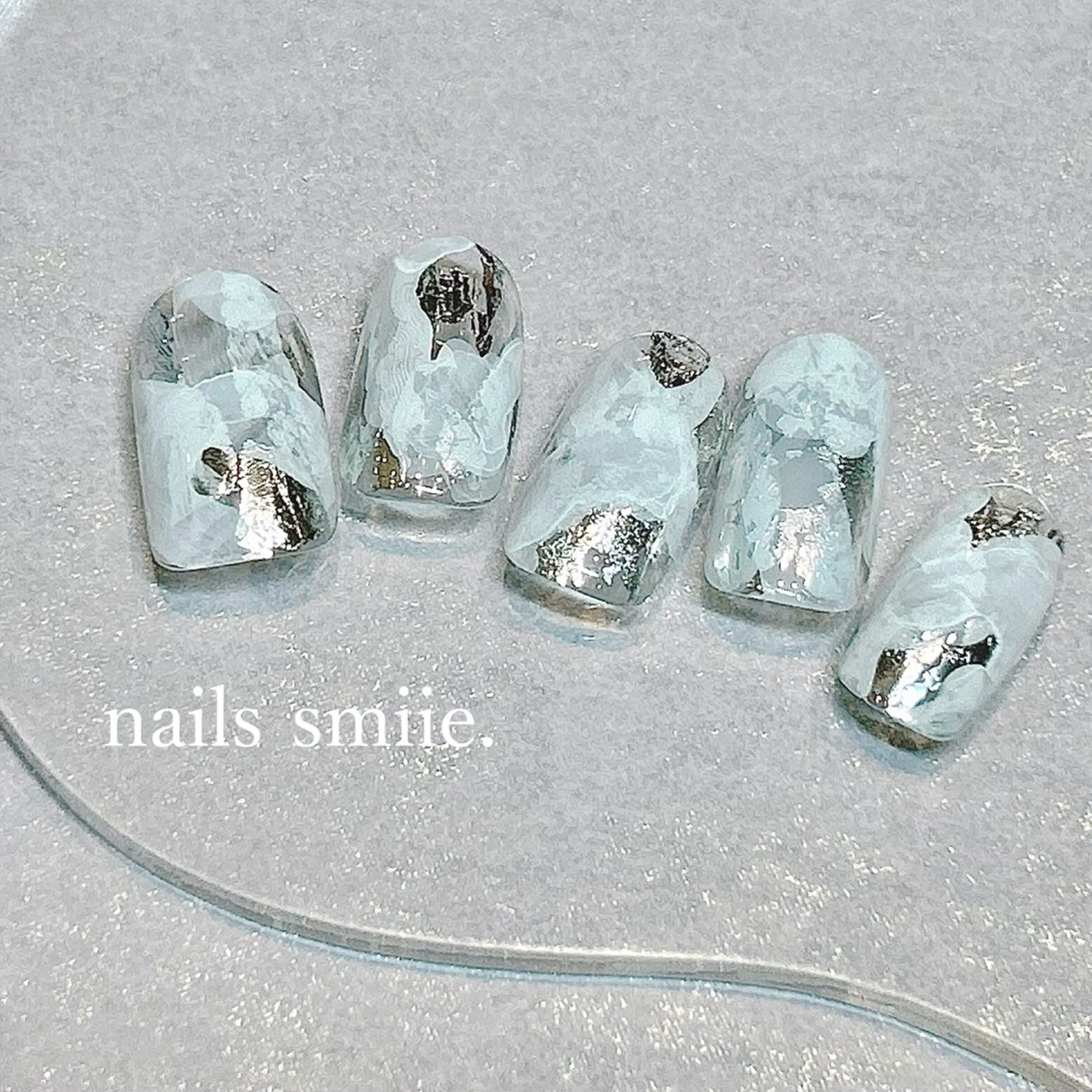 ネイル nails smiie.のネイルデザイン