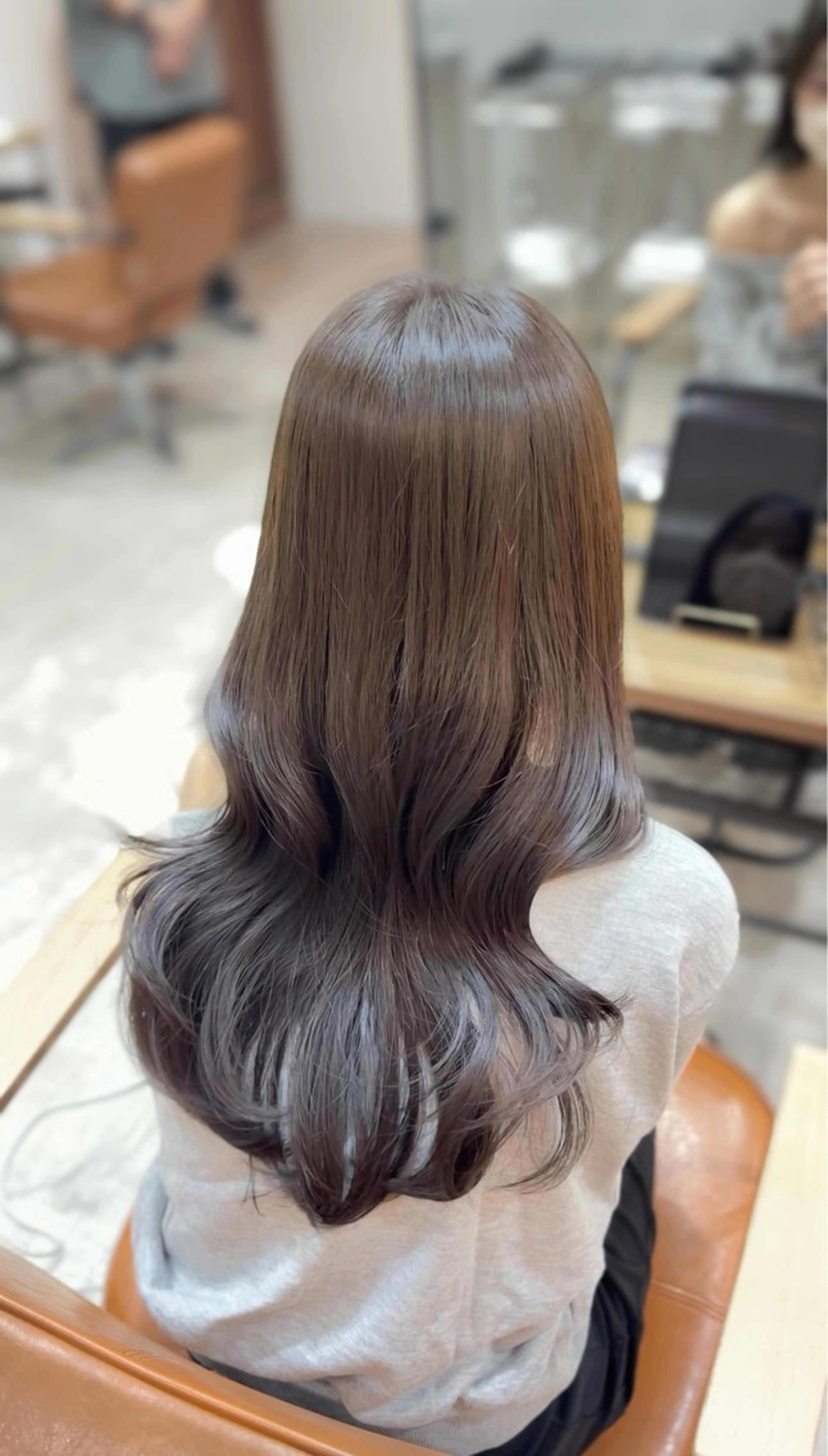 ロング カラー カット ヘアカラー トリートメント honoka/レイヤ ー/艶感カラー/韓国のヘアスタイル