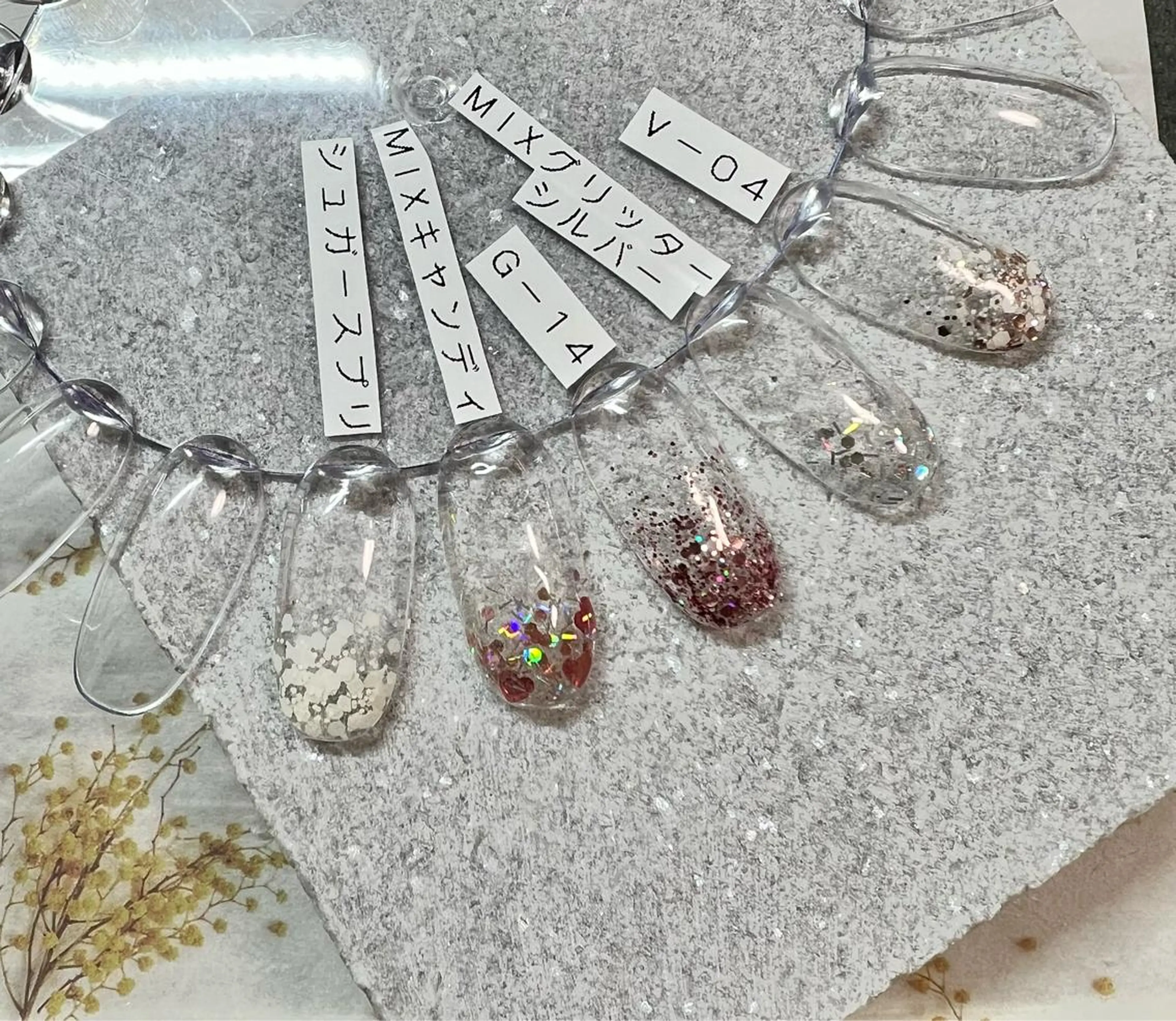 ネイル N.plus NaiLのネイルデザイン