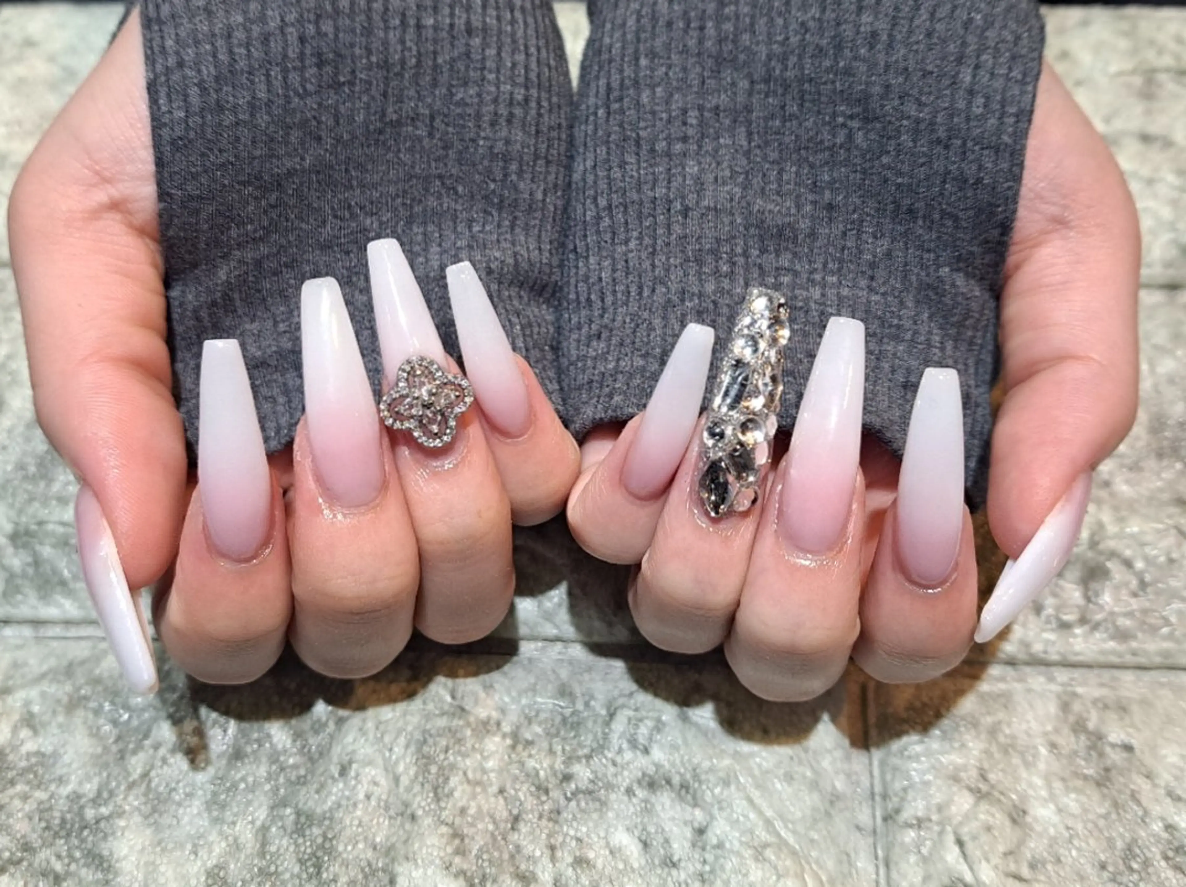 ネイル RounGe町田店 🧸大谷のネイルデザイン