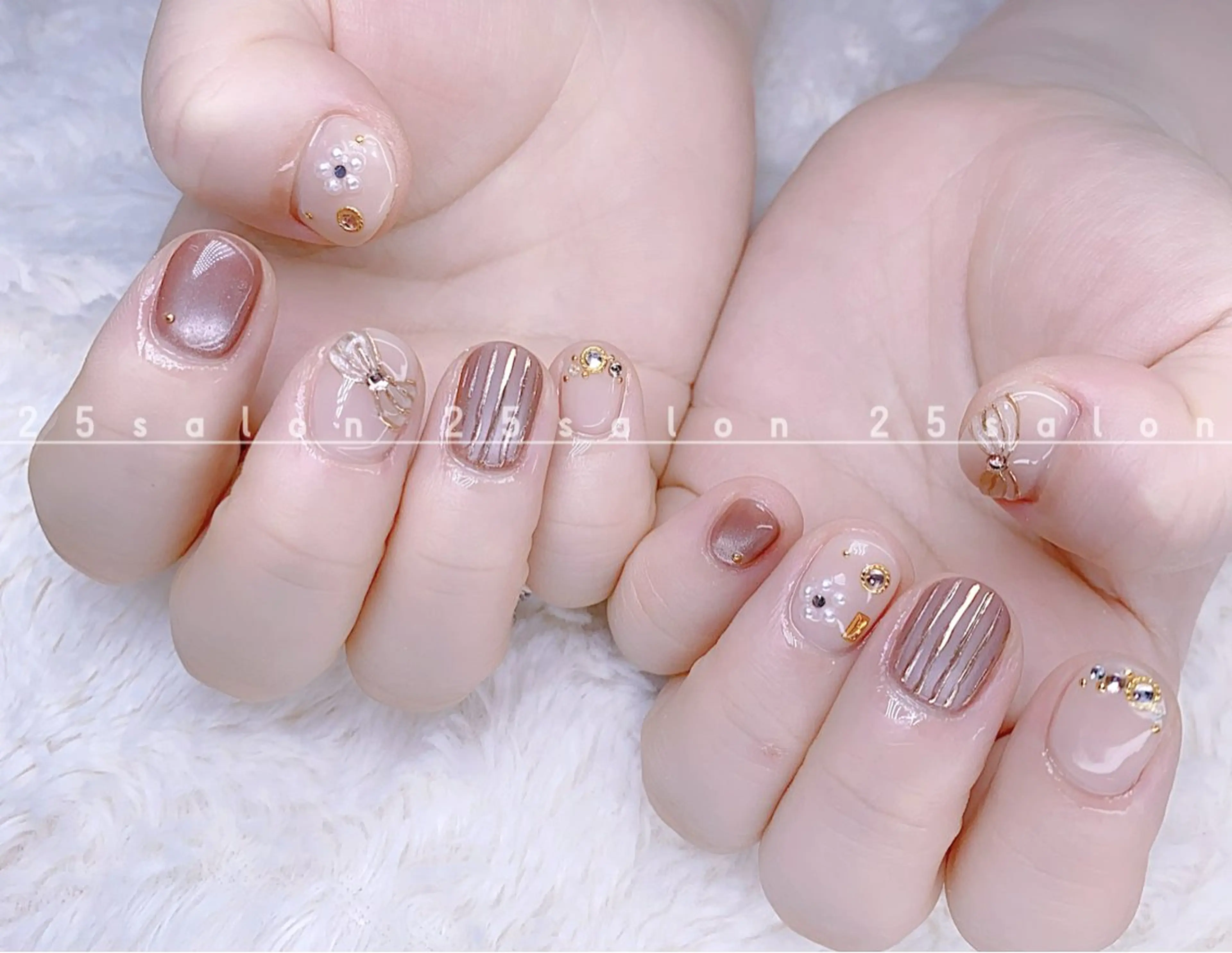 ネイル ジェルネイル 韓国ネイル ニュアンスネイル パラジェル ワンホンネイル 2 5のマツエク・マツパデザイン