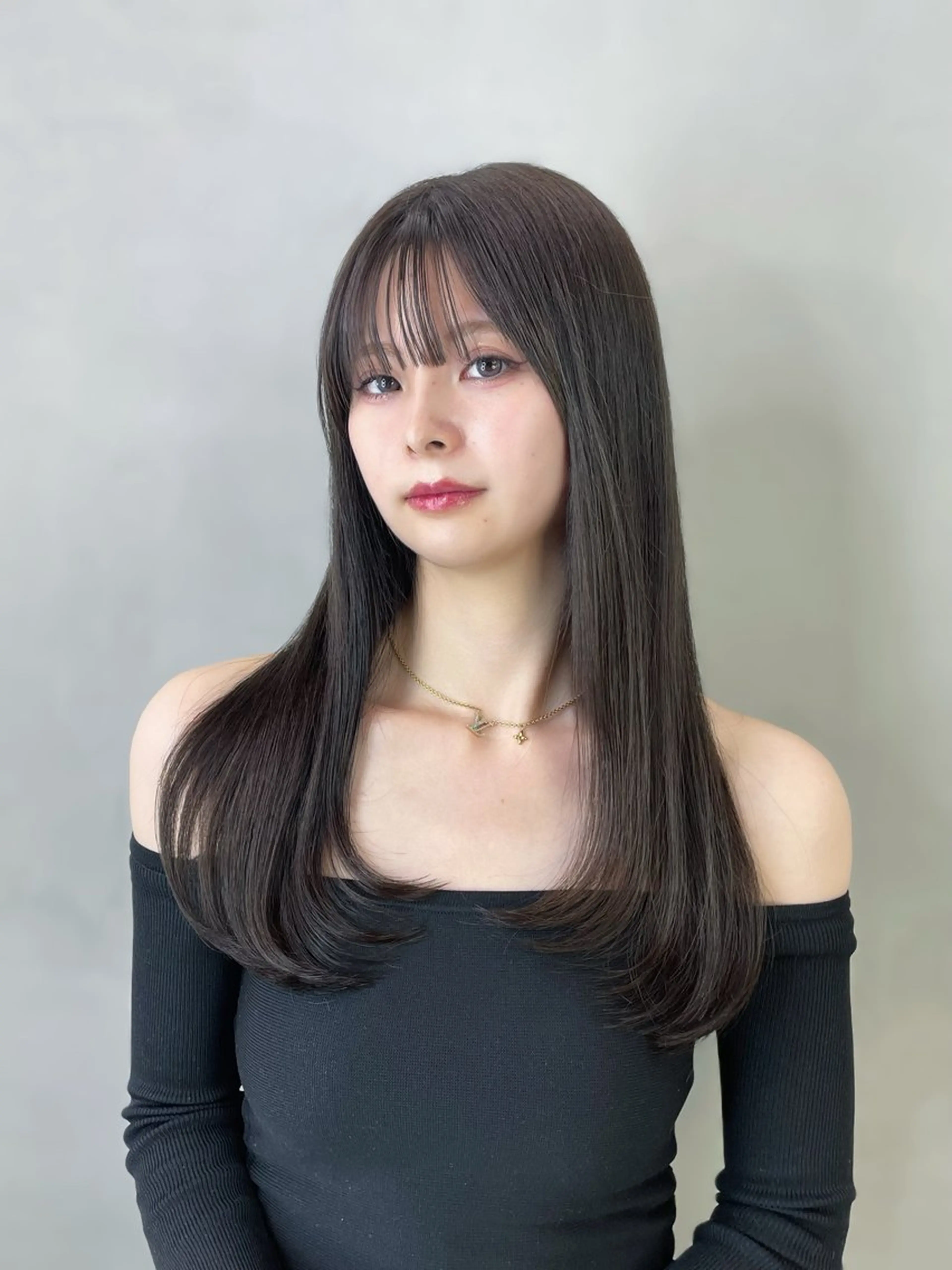 ロング MINAMO 韓国レイヤーのヘアスタイル