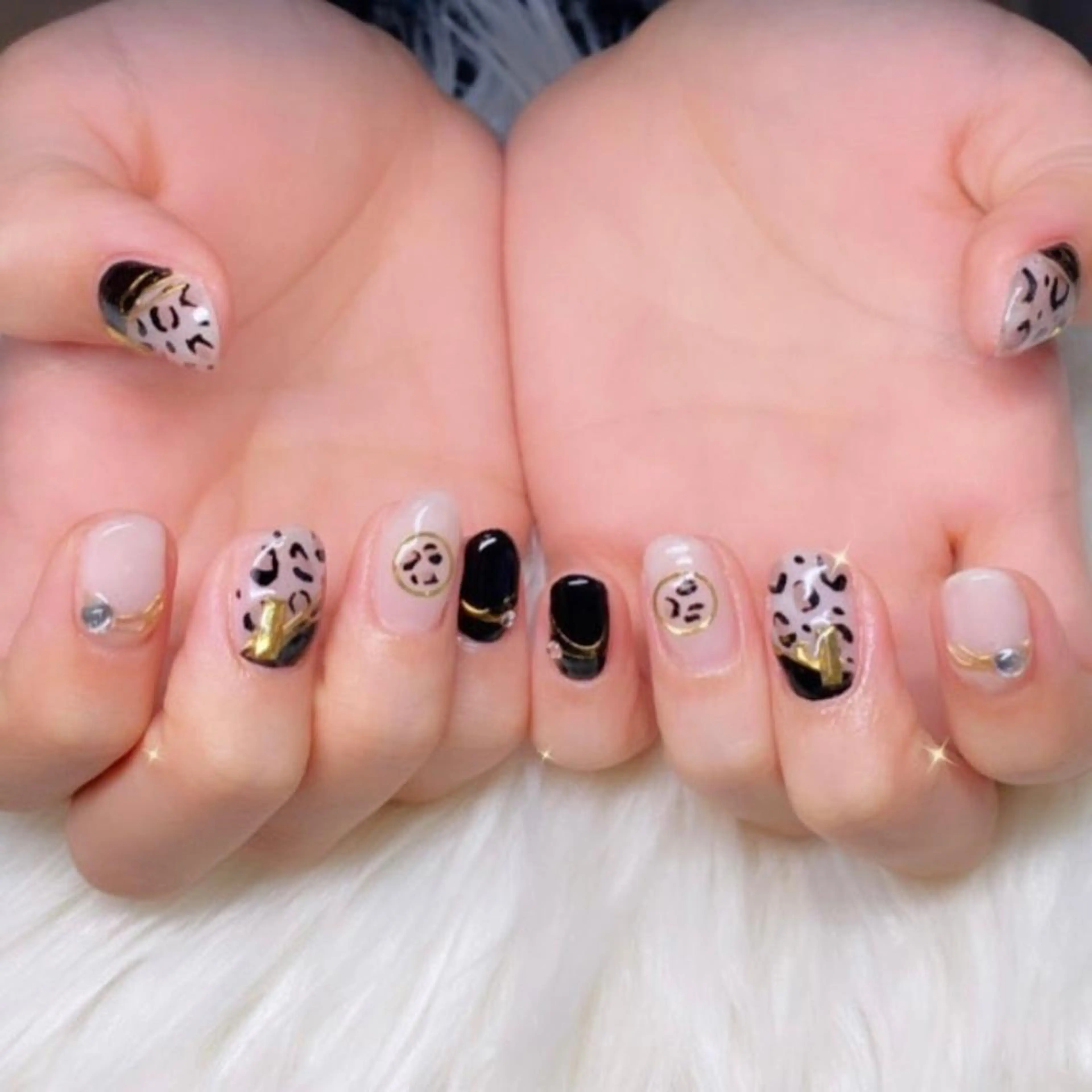 ネイル ハンドネイル VIOLA .nailのネイルデザイン