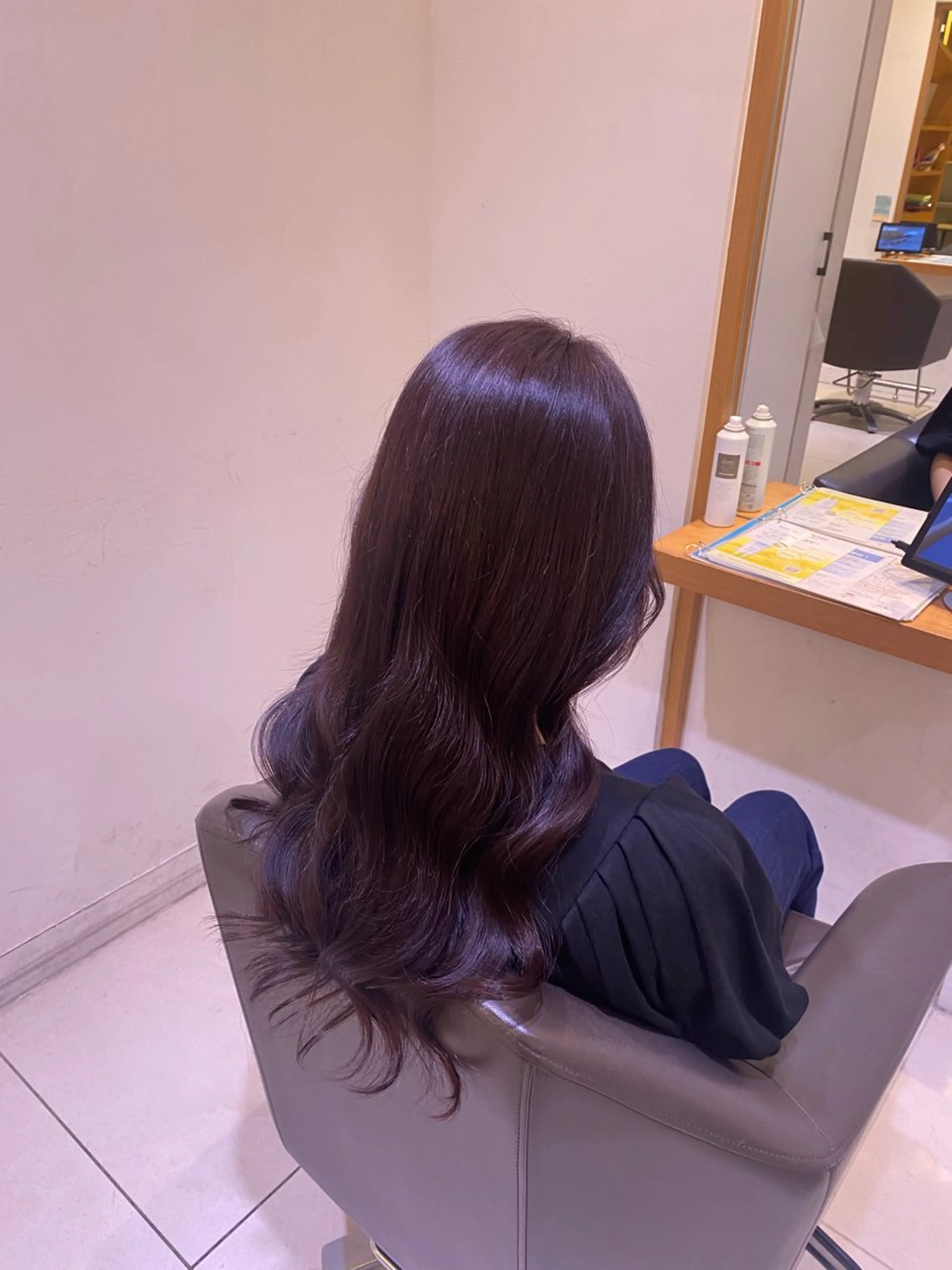 ロング ヘアカラー トリートメント 💎ツヤ髪ストレート カラー💎かのんのヘアスタイル