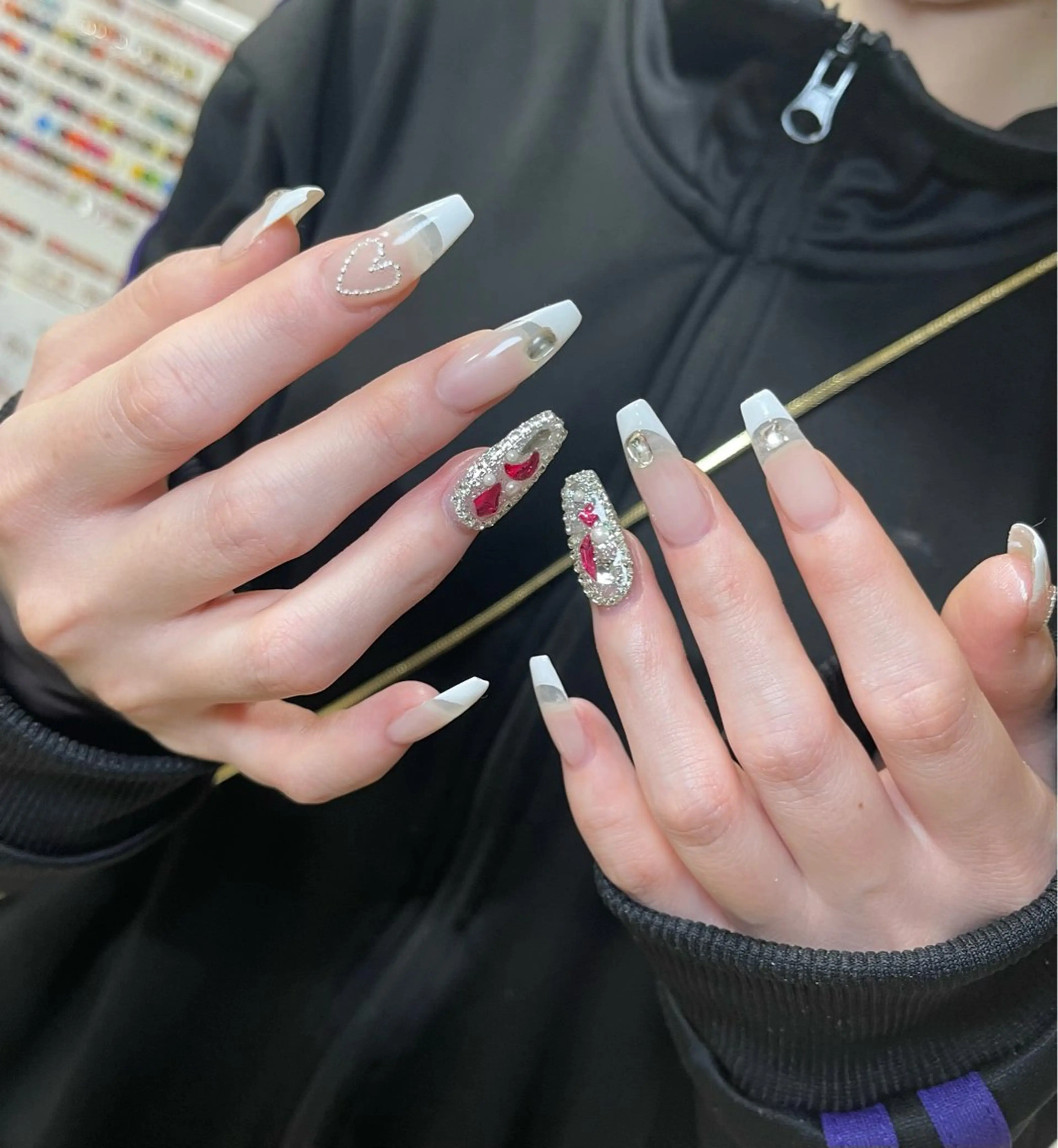 ロング めぐみのネイルサロン スタッフ練習のネイルデザイン