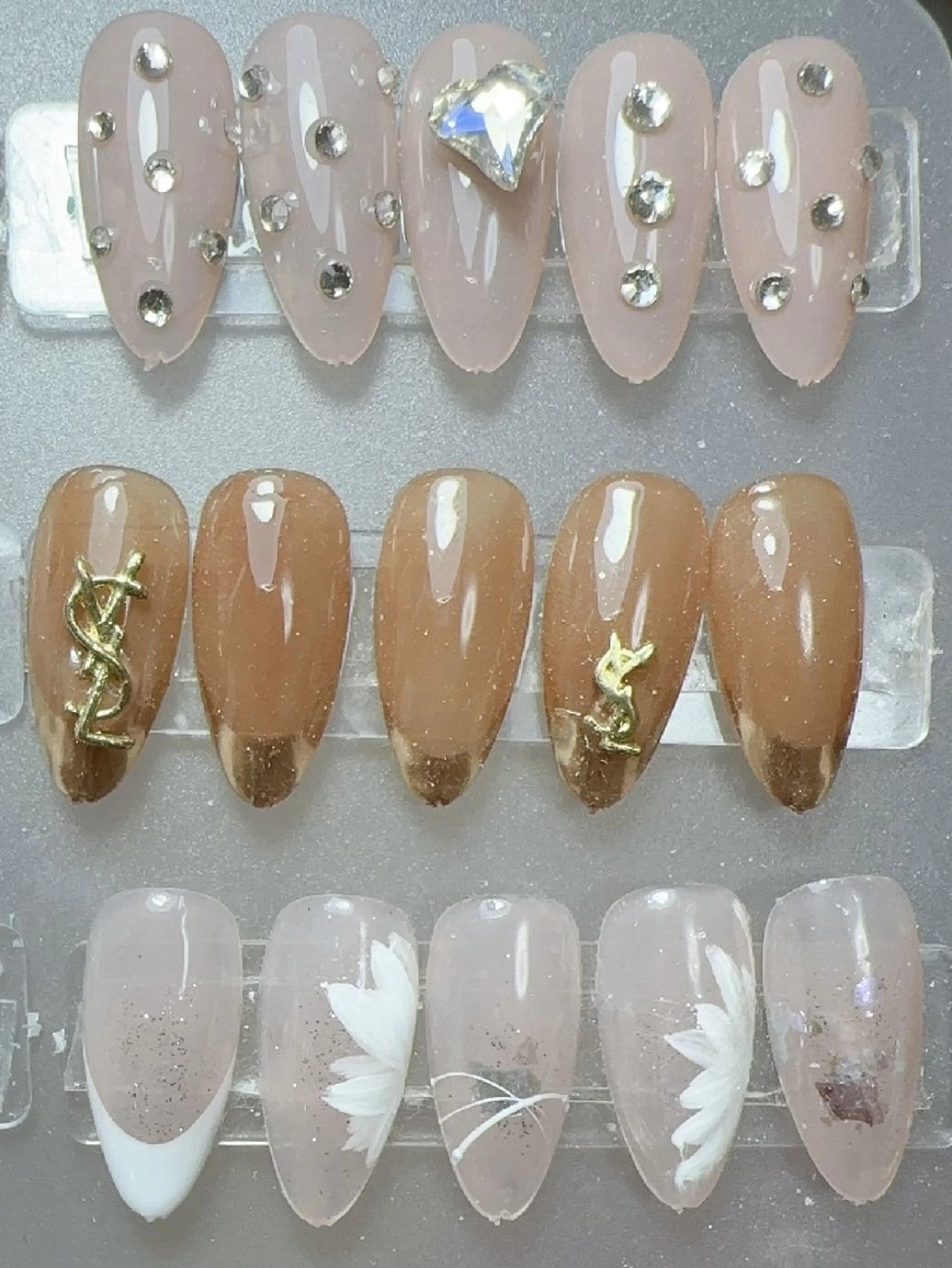 ネイル nail circlesのネイルデザイン