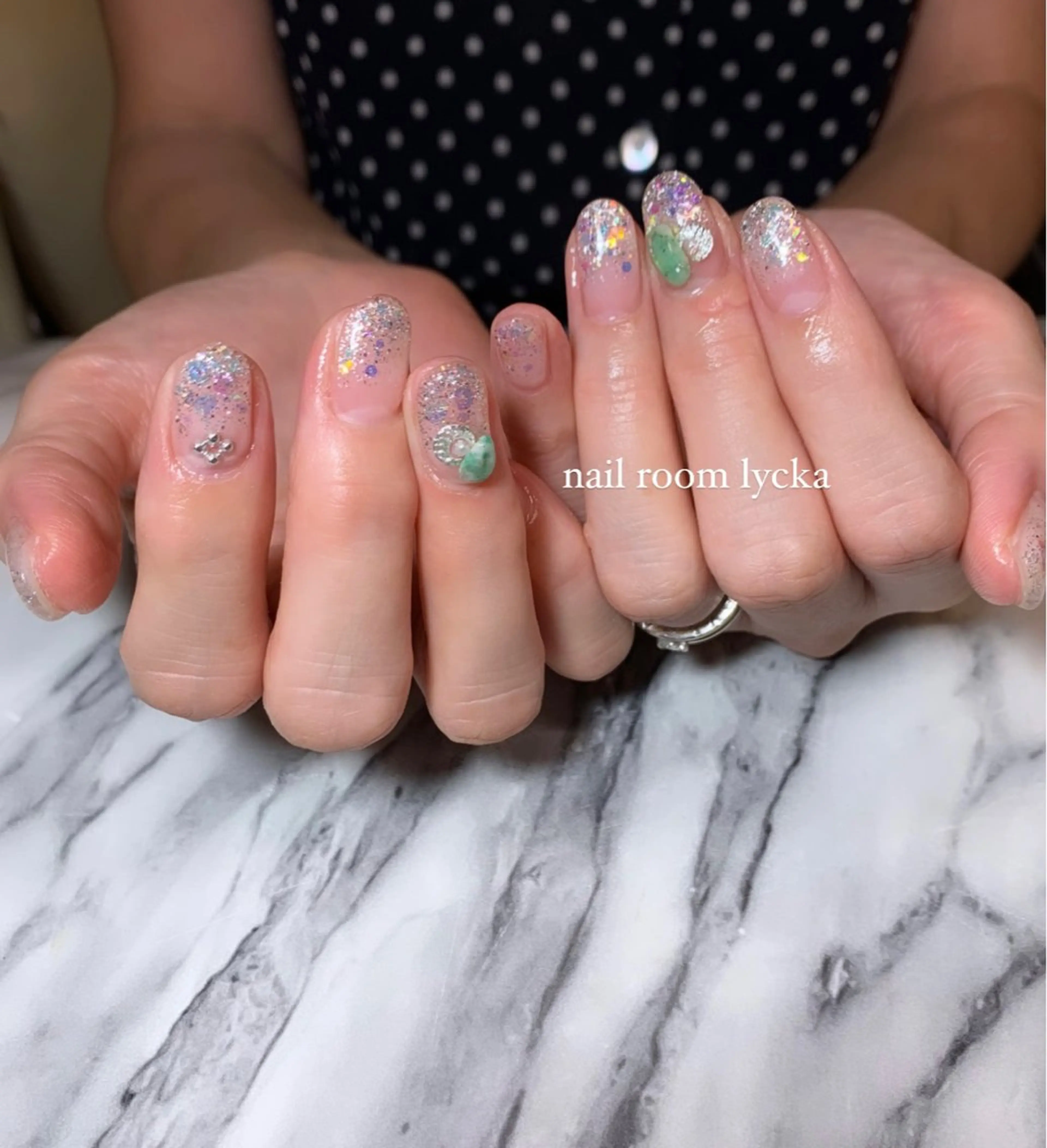 ネイル ﾈｲﾙﾙｰﾑﾘｯｶ 𝐦𝐚𝐲𝐮のネイルデザイン