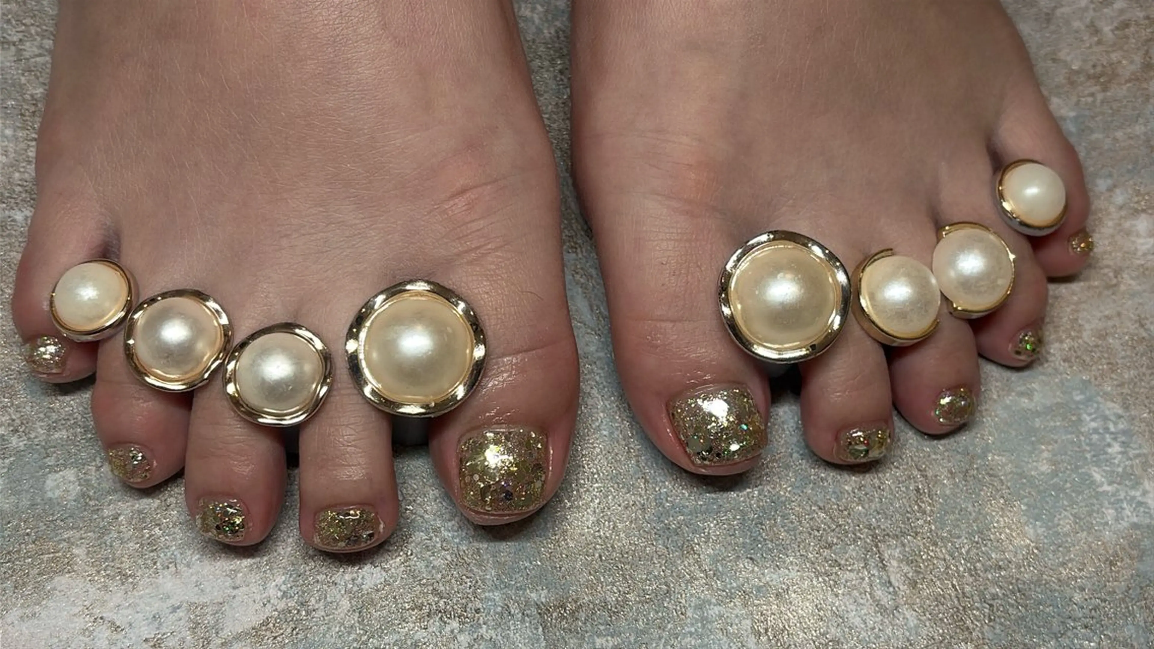 ネイル mio 🌙͙𓍼 米泉店のネイルデザイン