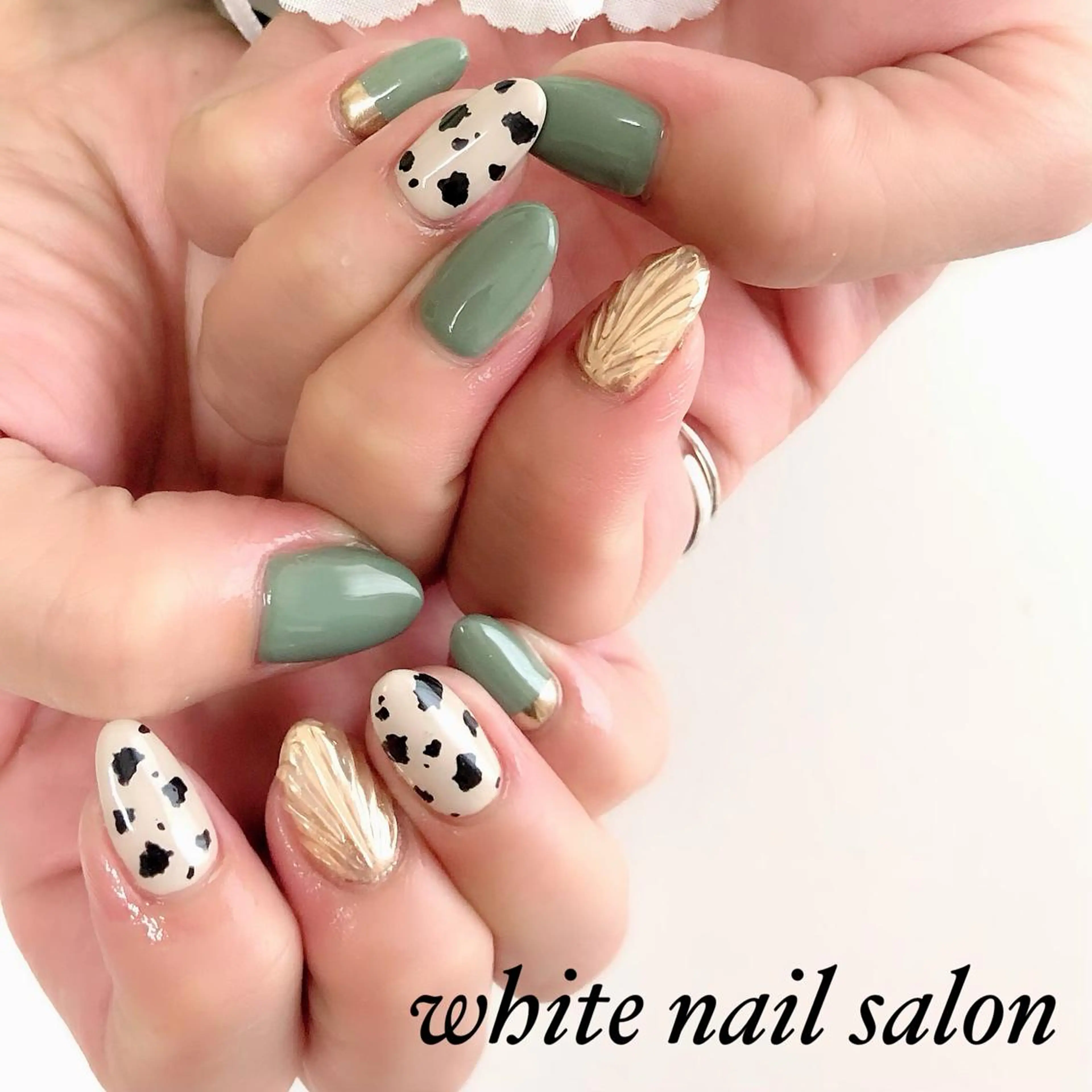 ネイル アートネイル フレンチネイル ジェルネイル ハードジェル 持ち込み ハンドネイル white nail salonのネイルデザイン