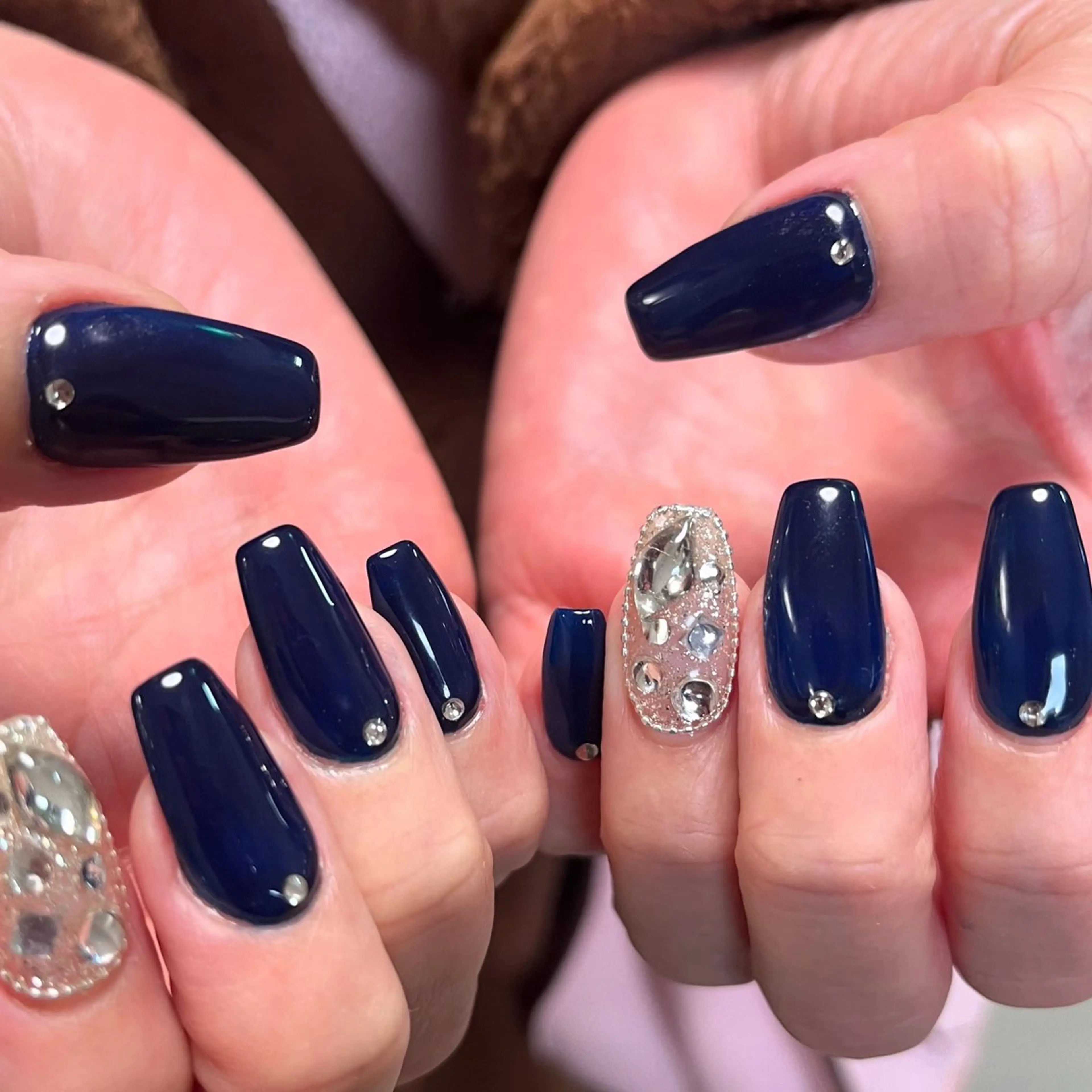 ネイル ネイビー IZUMIꕤnail 堺筋本町｜心斎橋のネイルデザイン