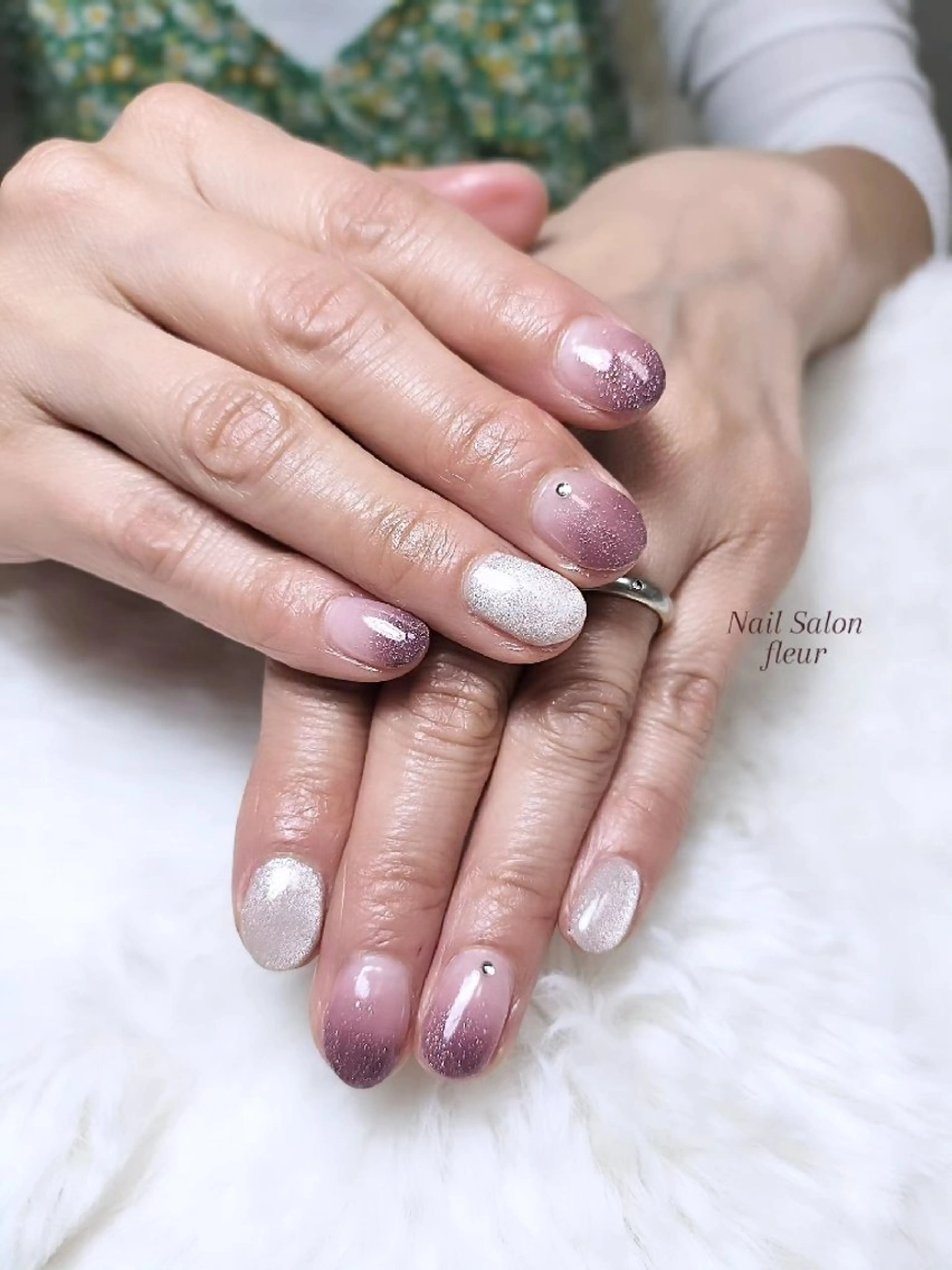 ネイル グラデーション マグネットネイル megumi. sのネイルデザイン