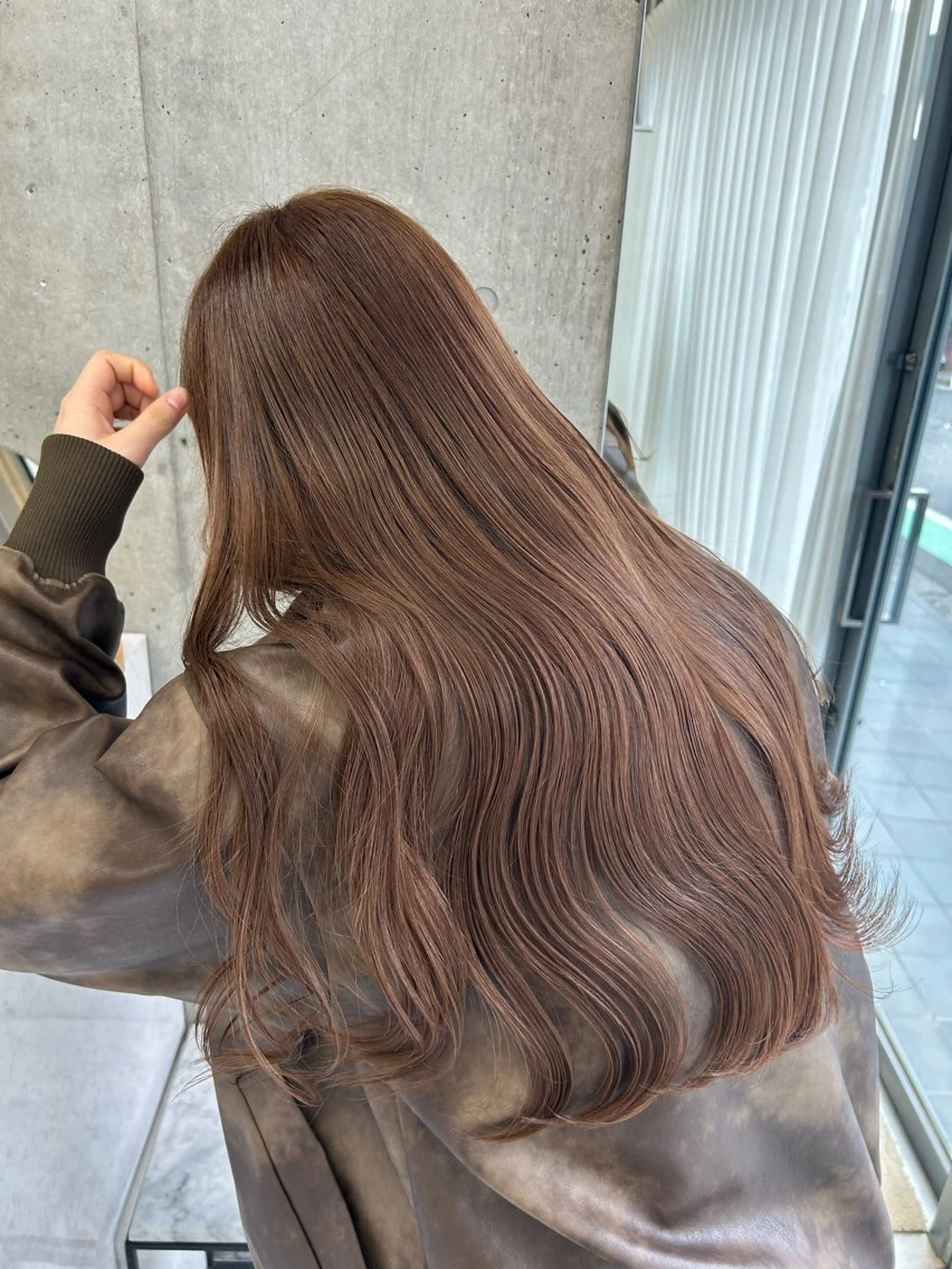 ロング レイヤーカット ヘアカラー トリートメント LOE Yuuka/42🩵のヘアスタイル