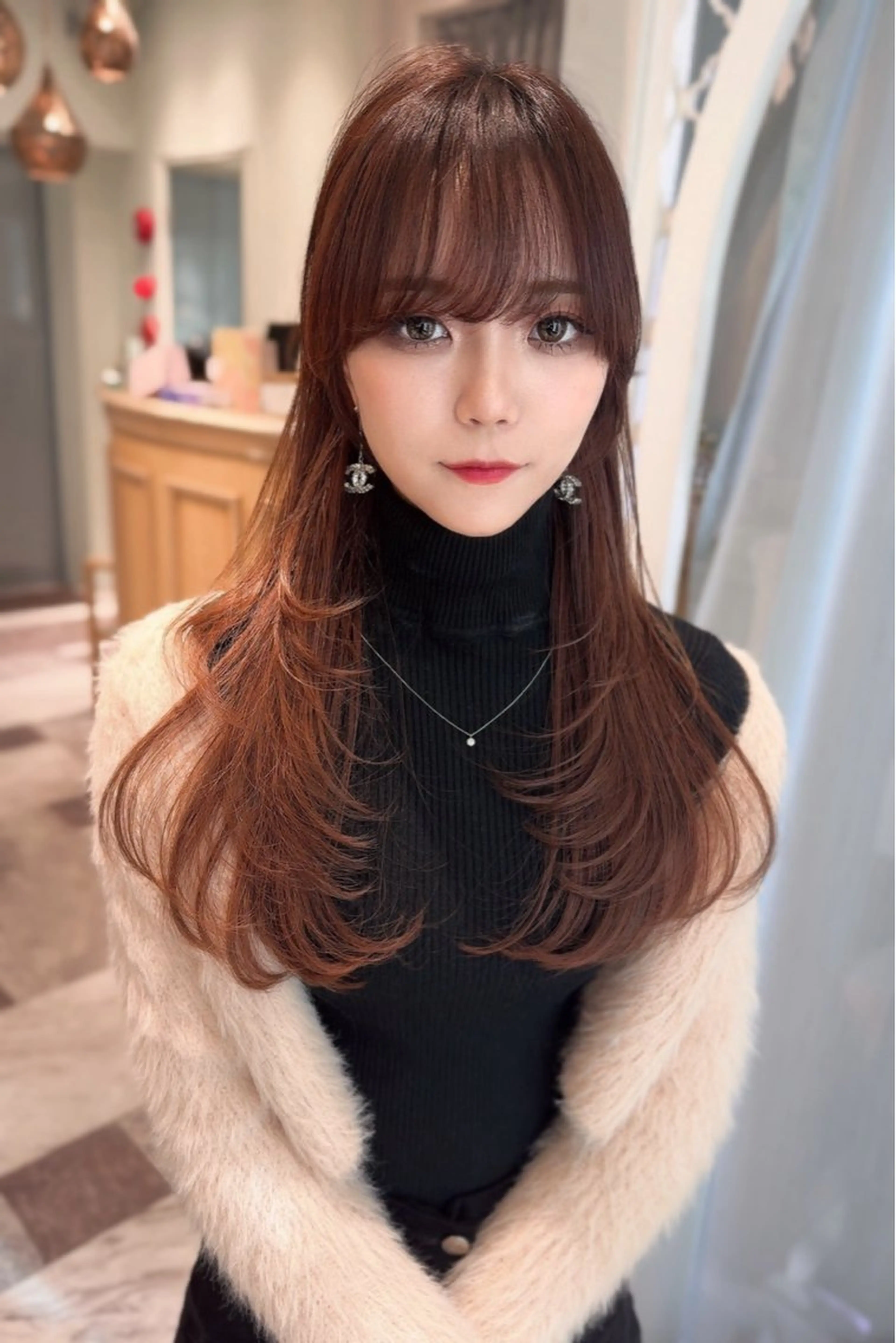 セミロング カラー ベージュカラー 黒髪 ブリーチ ブルーカラー ブルーブラック カット ヘアカラー トリートメント 木屋元一/透明感 /前髪/レイヤーのヘアスタイル