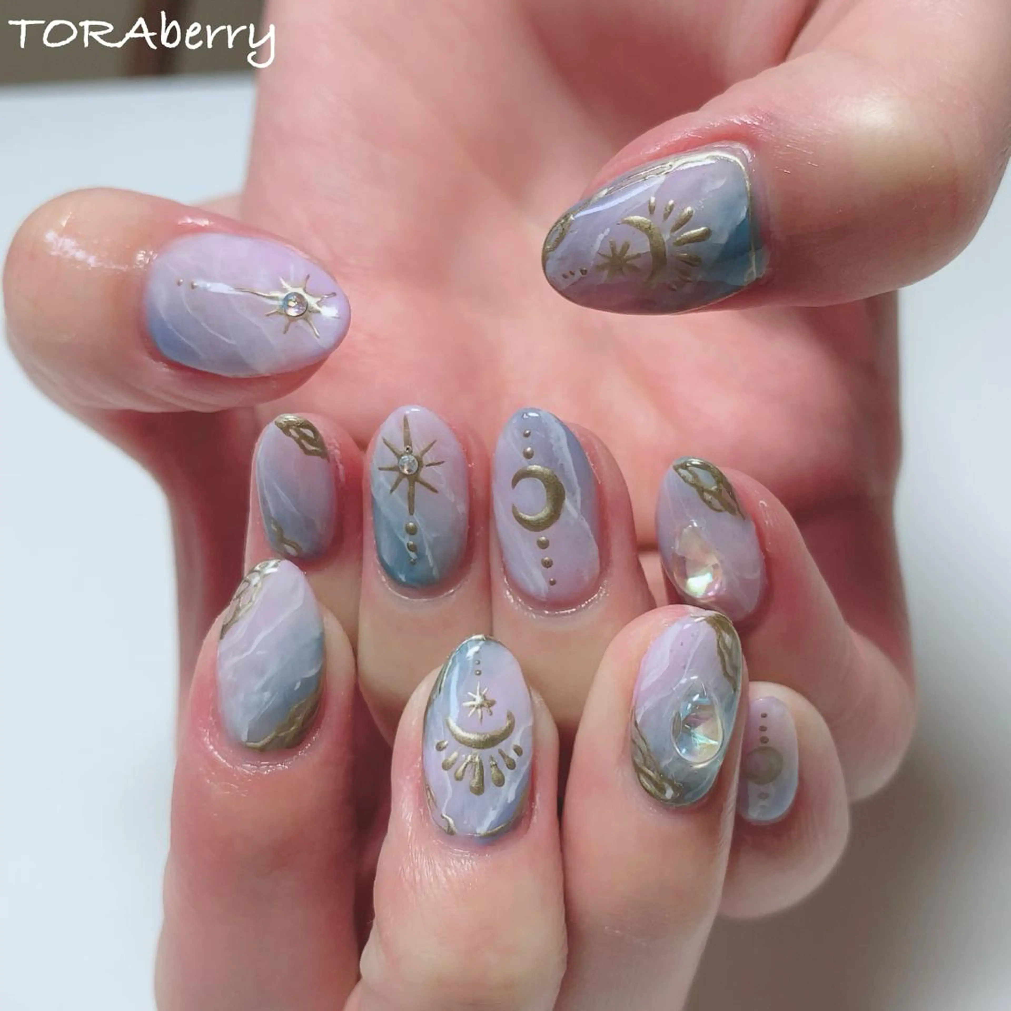 ネイル ネイリスト なつみのネイルデザイン