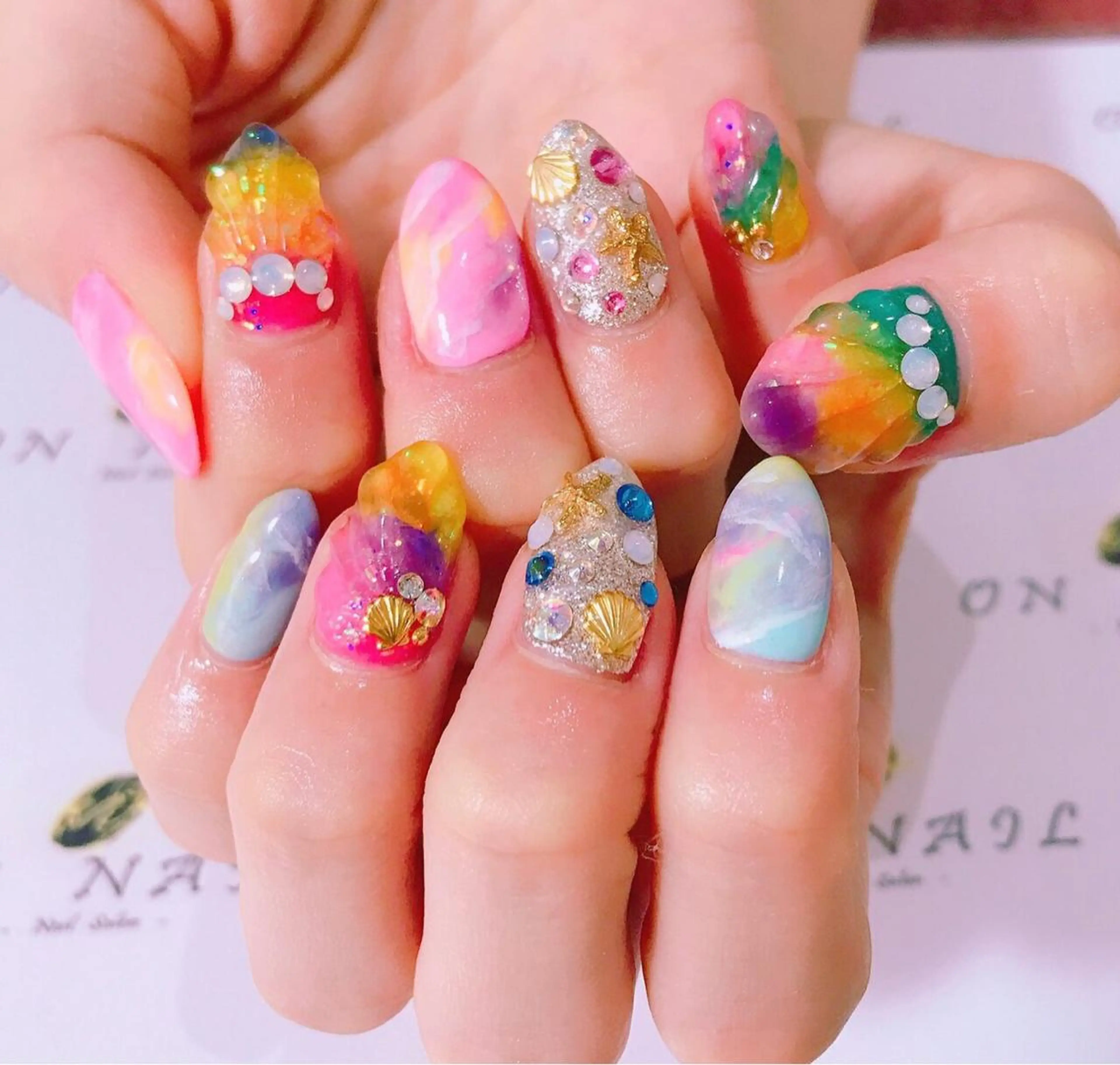 ネイル ハンドネイル Nail&Eye ONNAILのネイルデザイン