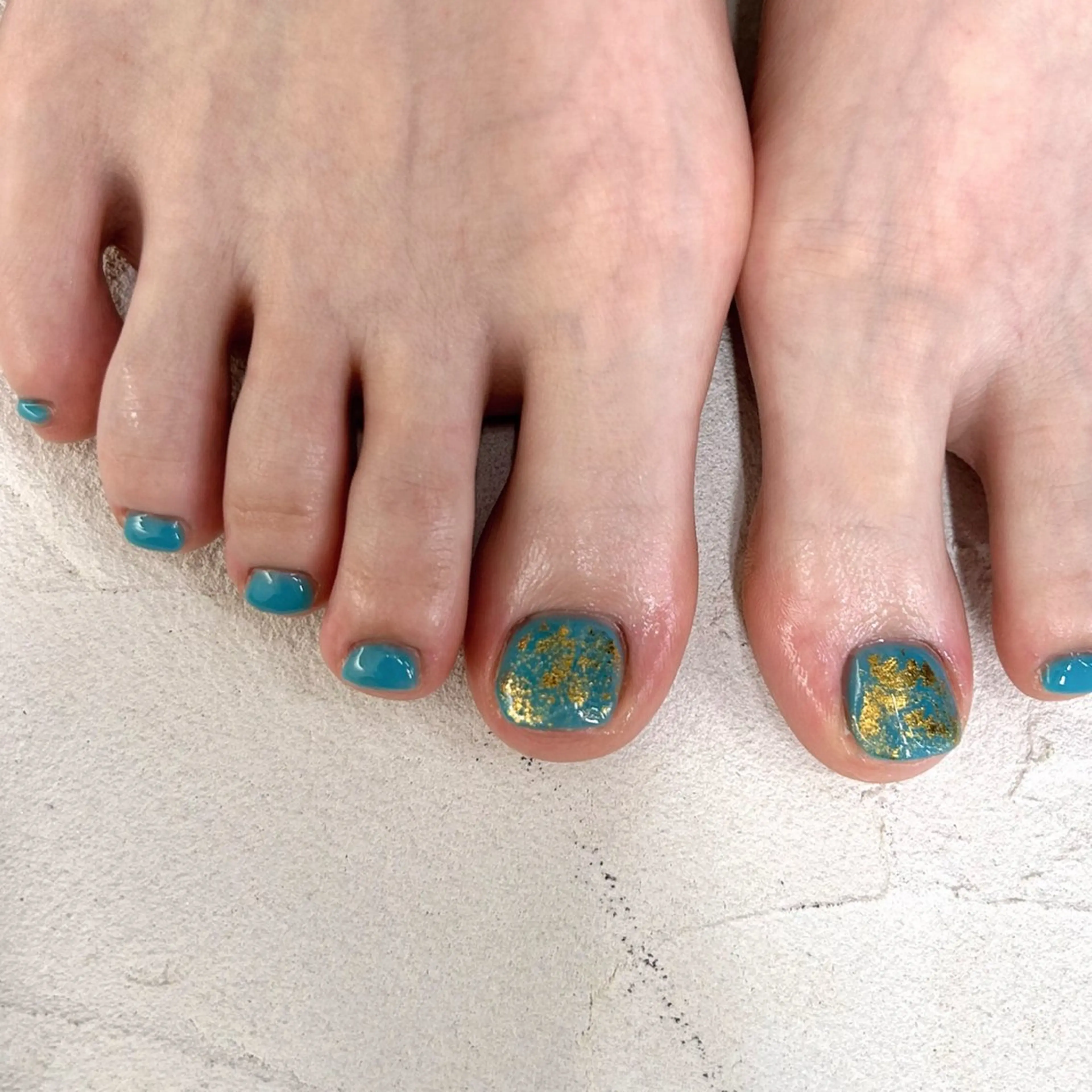 ネイル ブルー ゴールド REMIA 🤍harukaのネイルデザイン