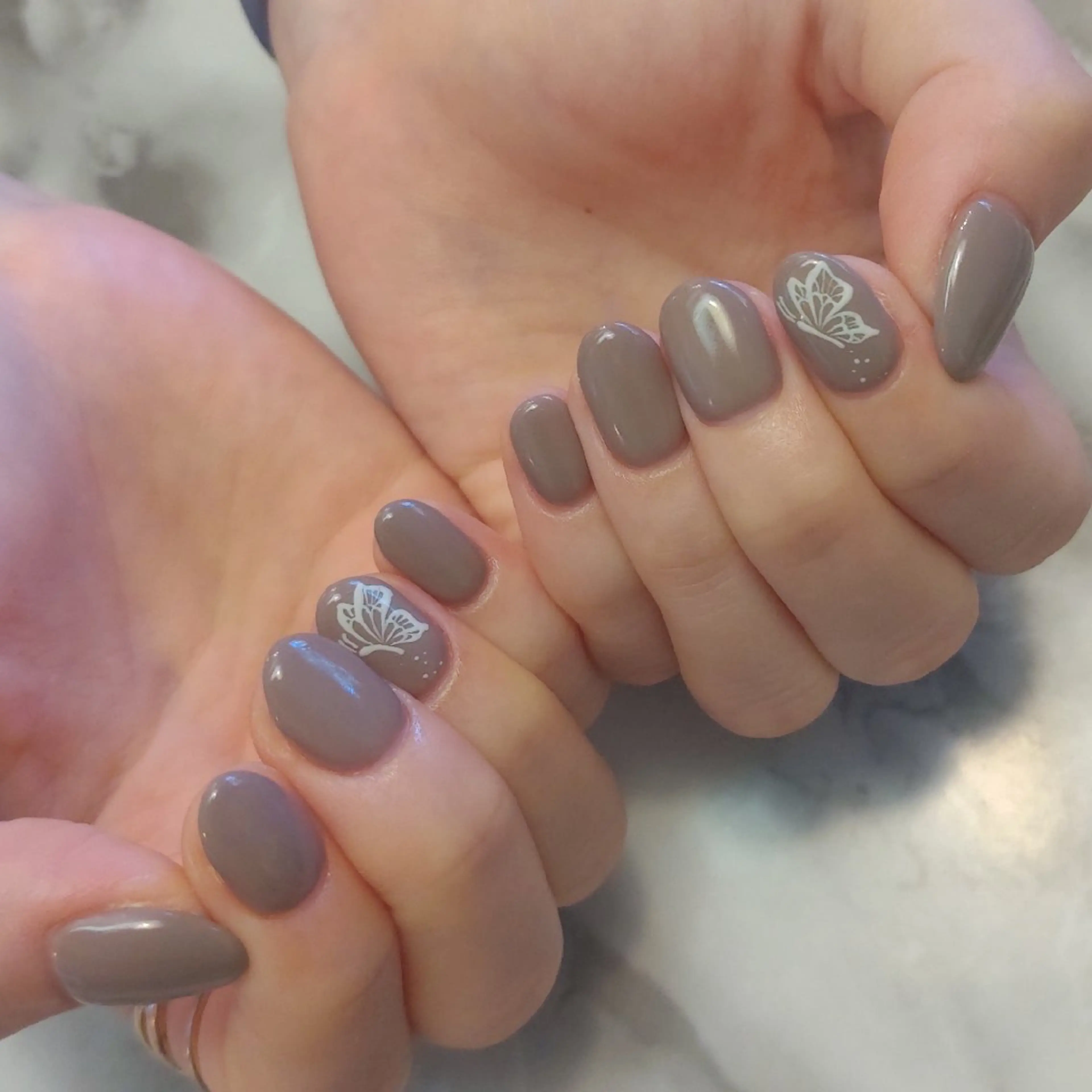 ネイル ジェヌインネイル 河内のネイルデザイン