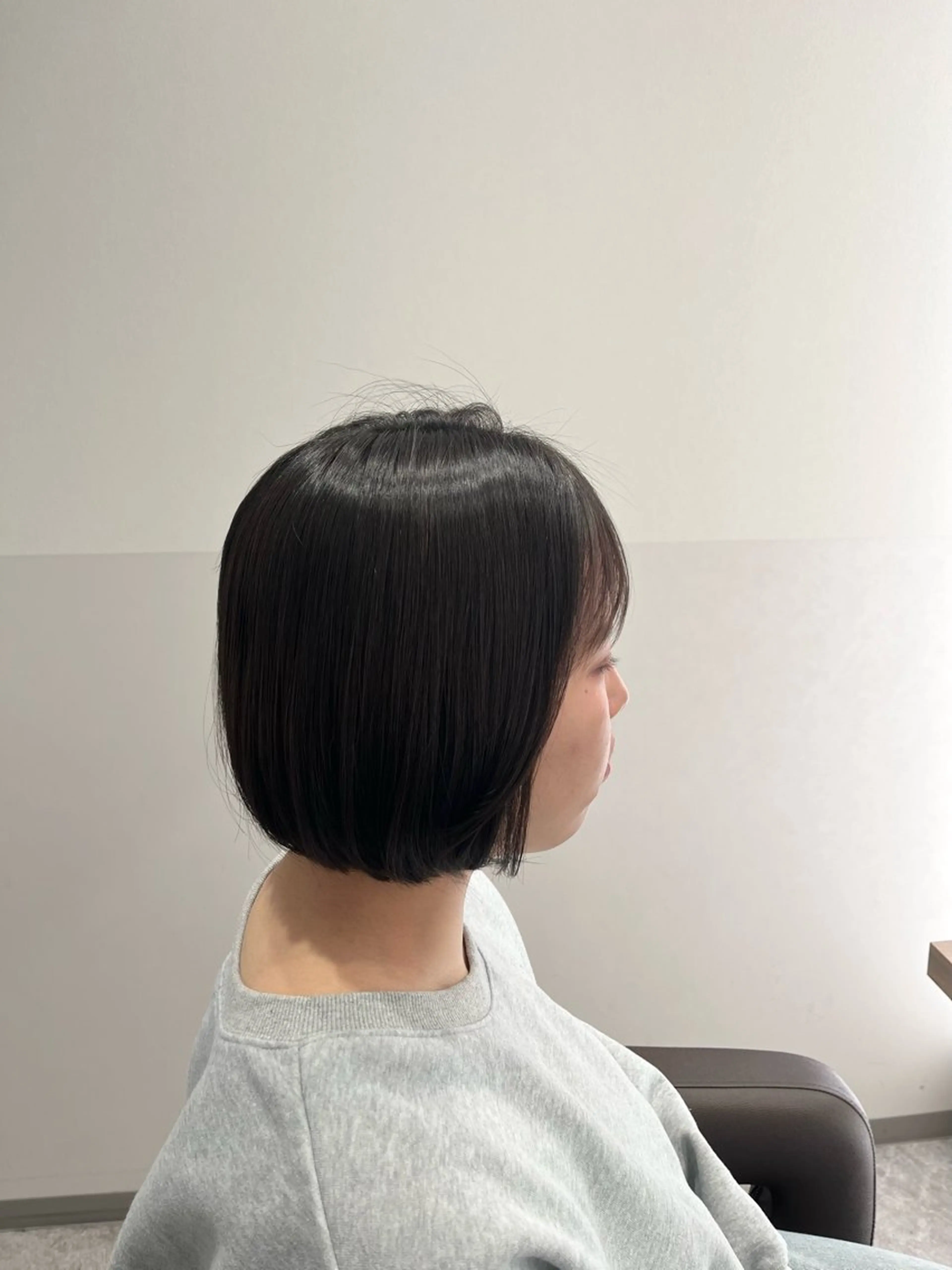 ショート 前下がりボブ ボブ レイヤーカット 縮毛矯正 大宮レイヤーカット× 透明感カラー　rioのヘアスタイル