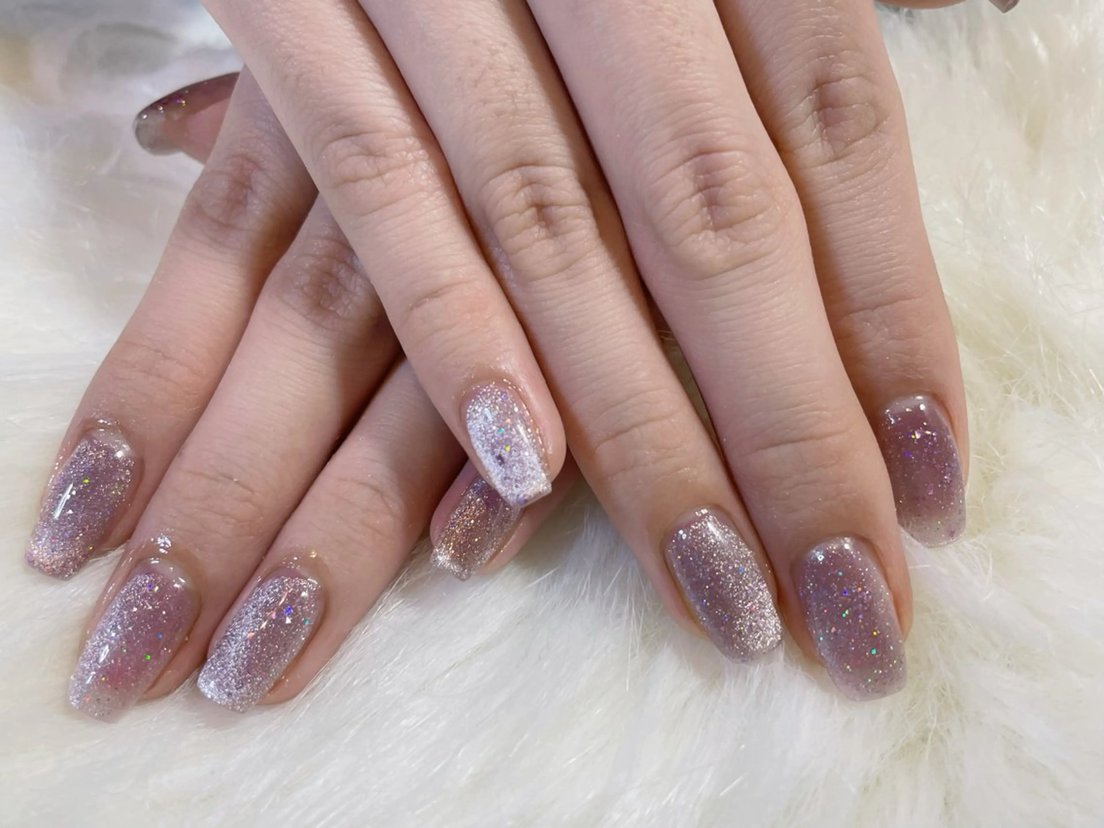 ネイル ハンドネイル キラリ ネイルサロンのネイルデザイン