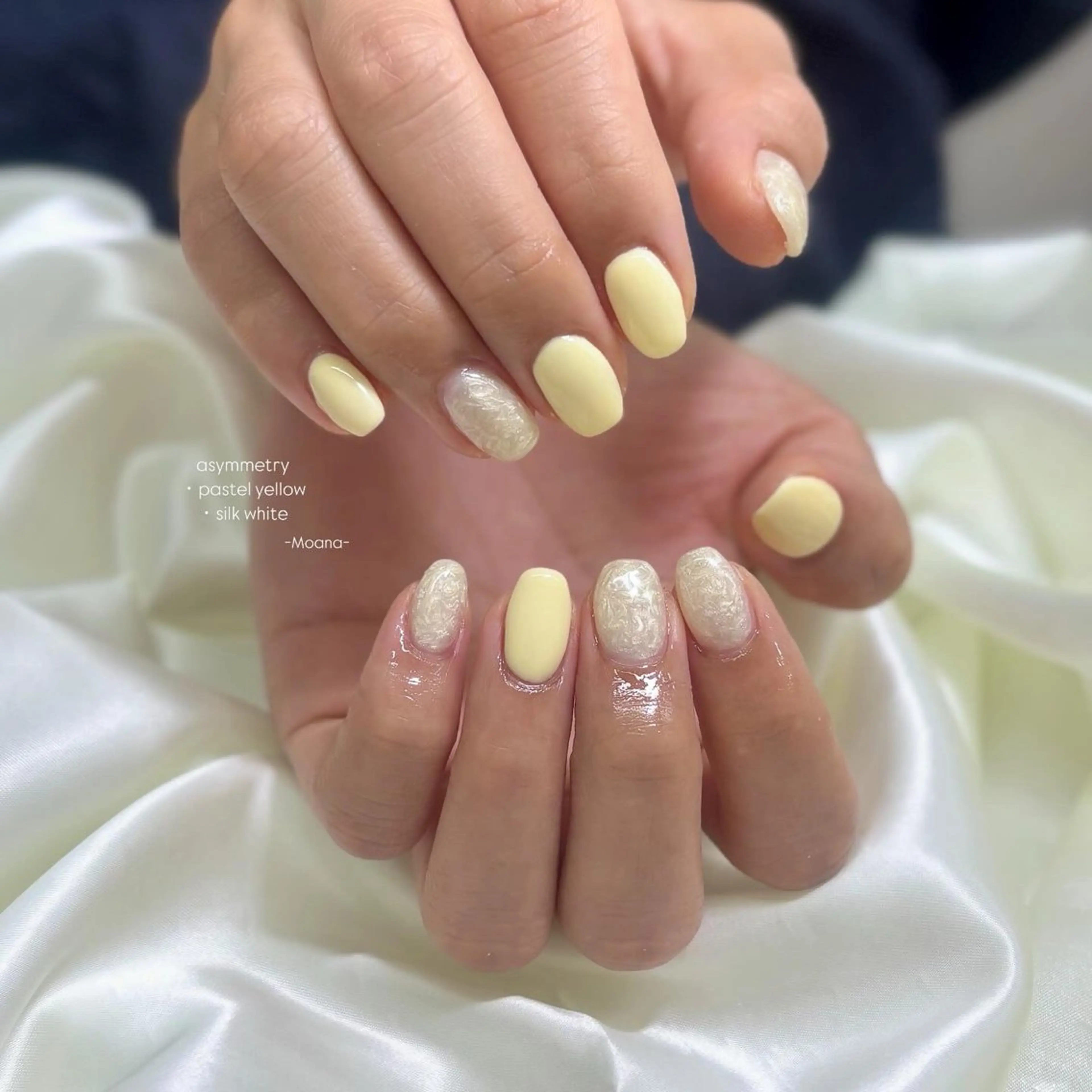 ネイル ニュアンスネイル 夏ネイル ホワイト 黄色 Moana nail Hiyoriのネイルデザイン