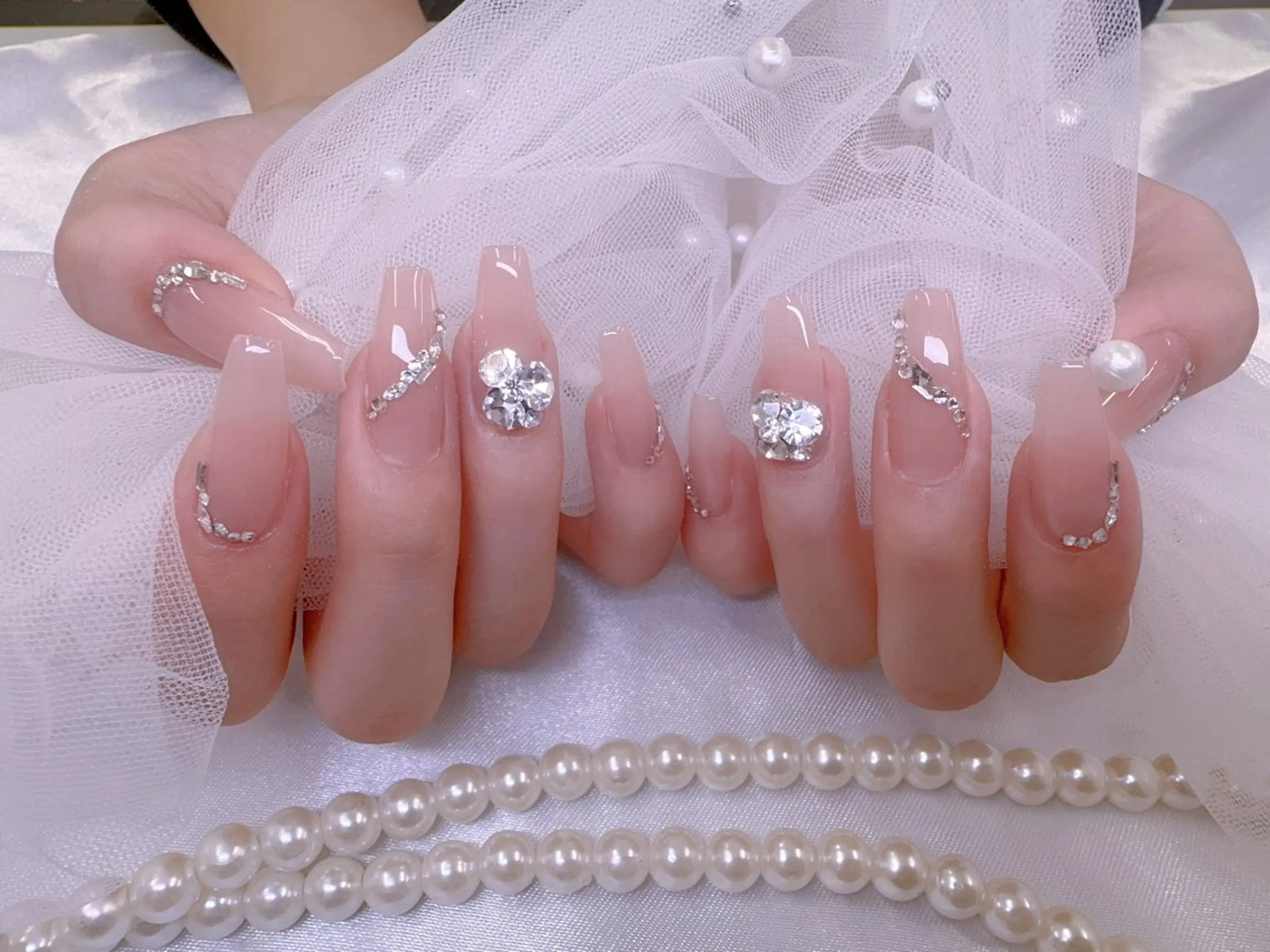 ネイル UMI ネイルサロン新宿🎀のネイルデザイン