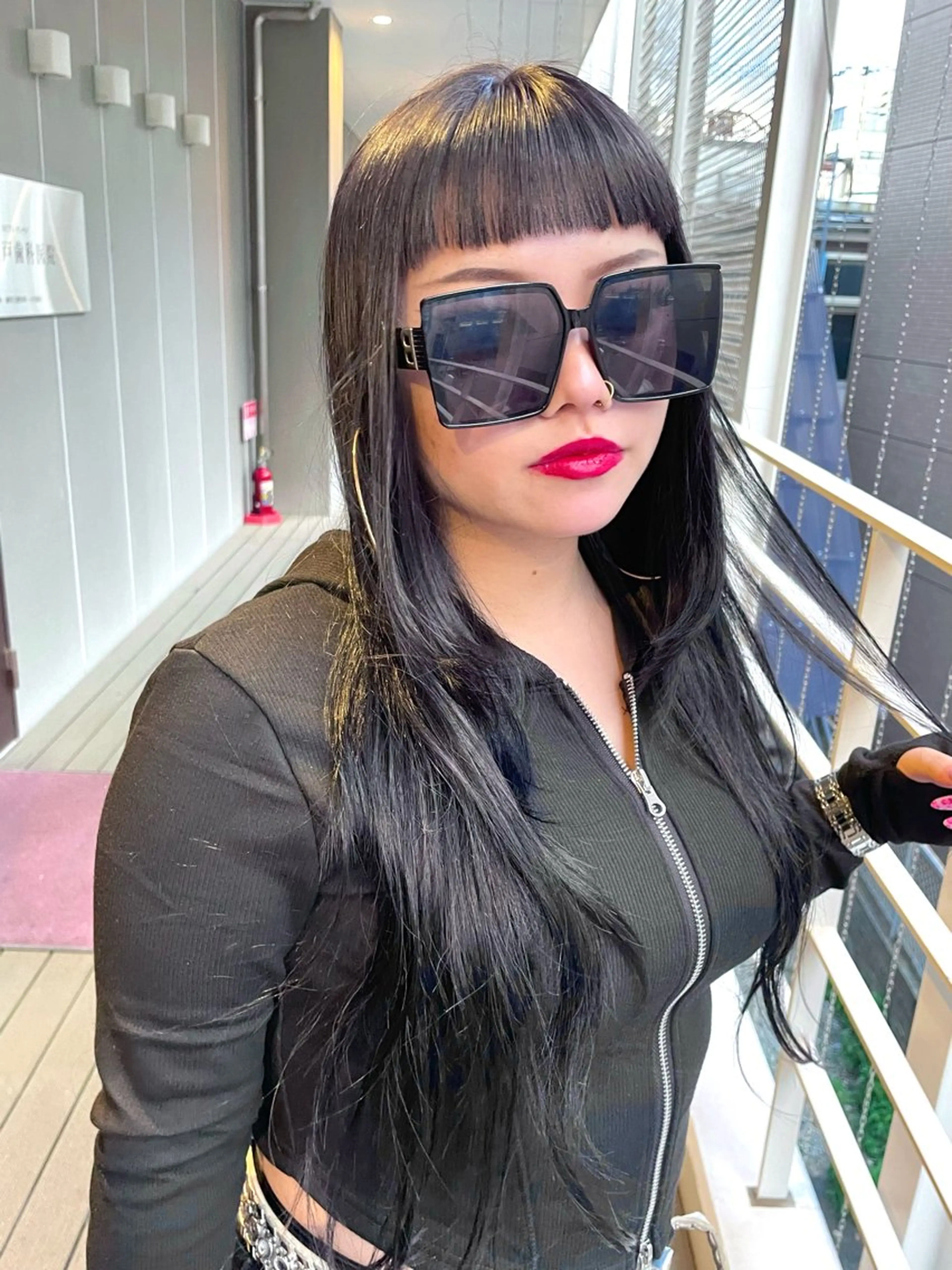 ロング カラー ヘアアレンジ 黒髪 透明感カラー カット 青髪特化🩵 ダブルカラーのヘアスタイル