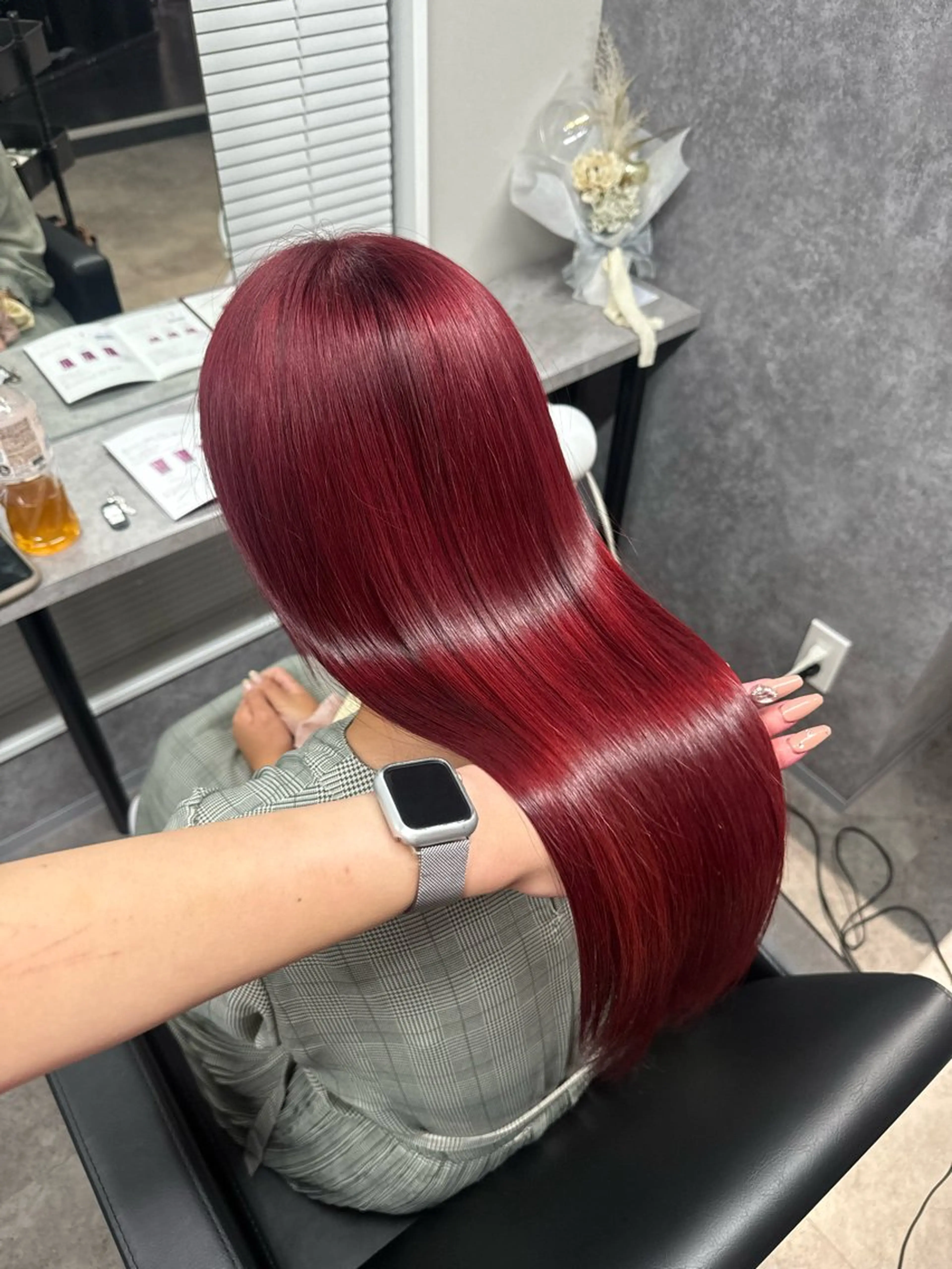 ロング カラー ヘアカラー トリートメント 透明感/ 艶ハイトーン/梨桜のヘアスタイル