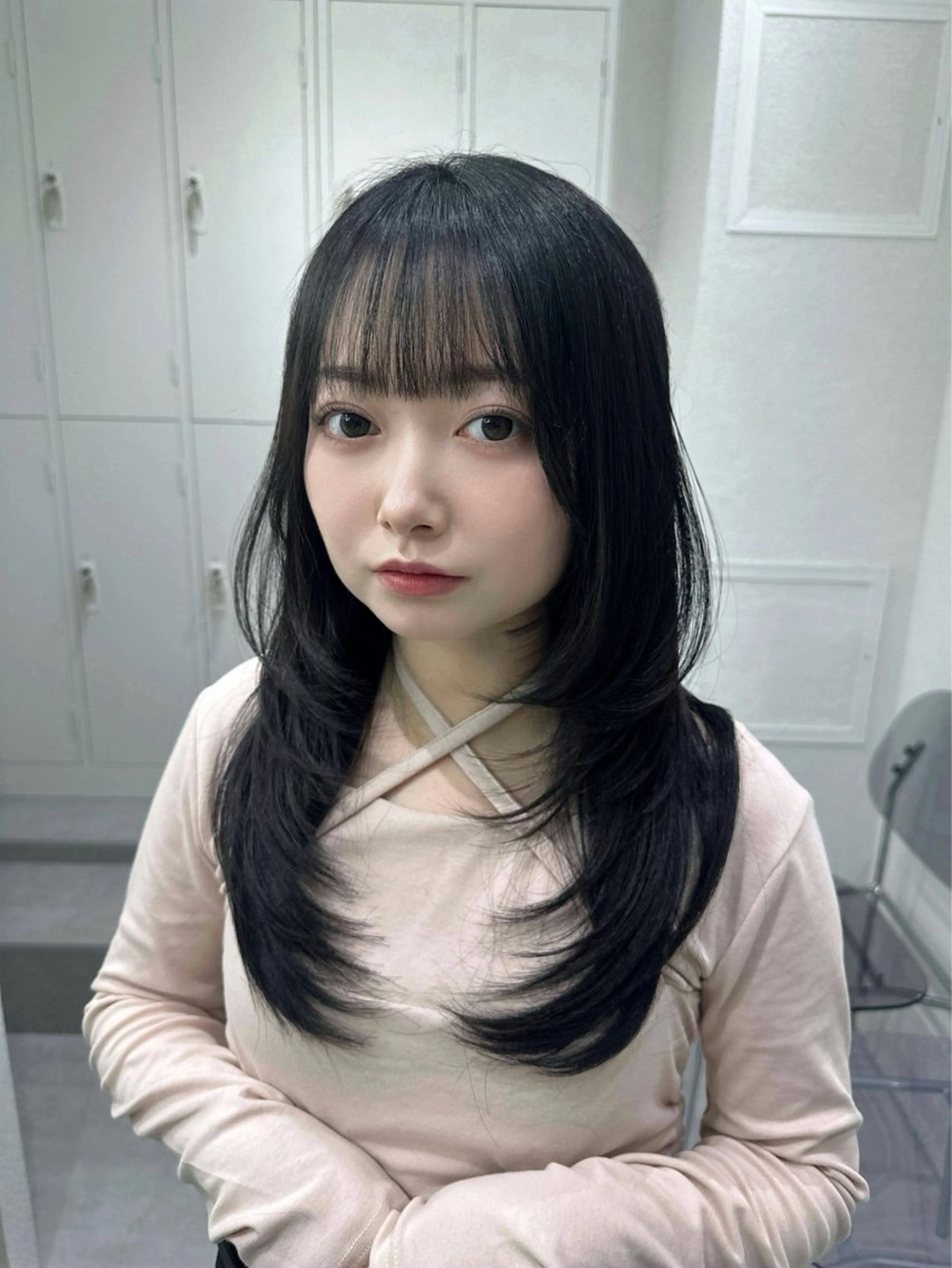 セミロング 韓国レイヤー透明感 カラーヨウスケのヘアスタイル