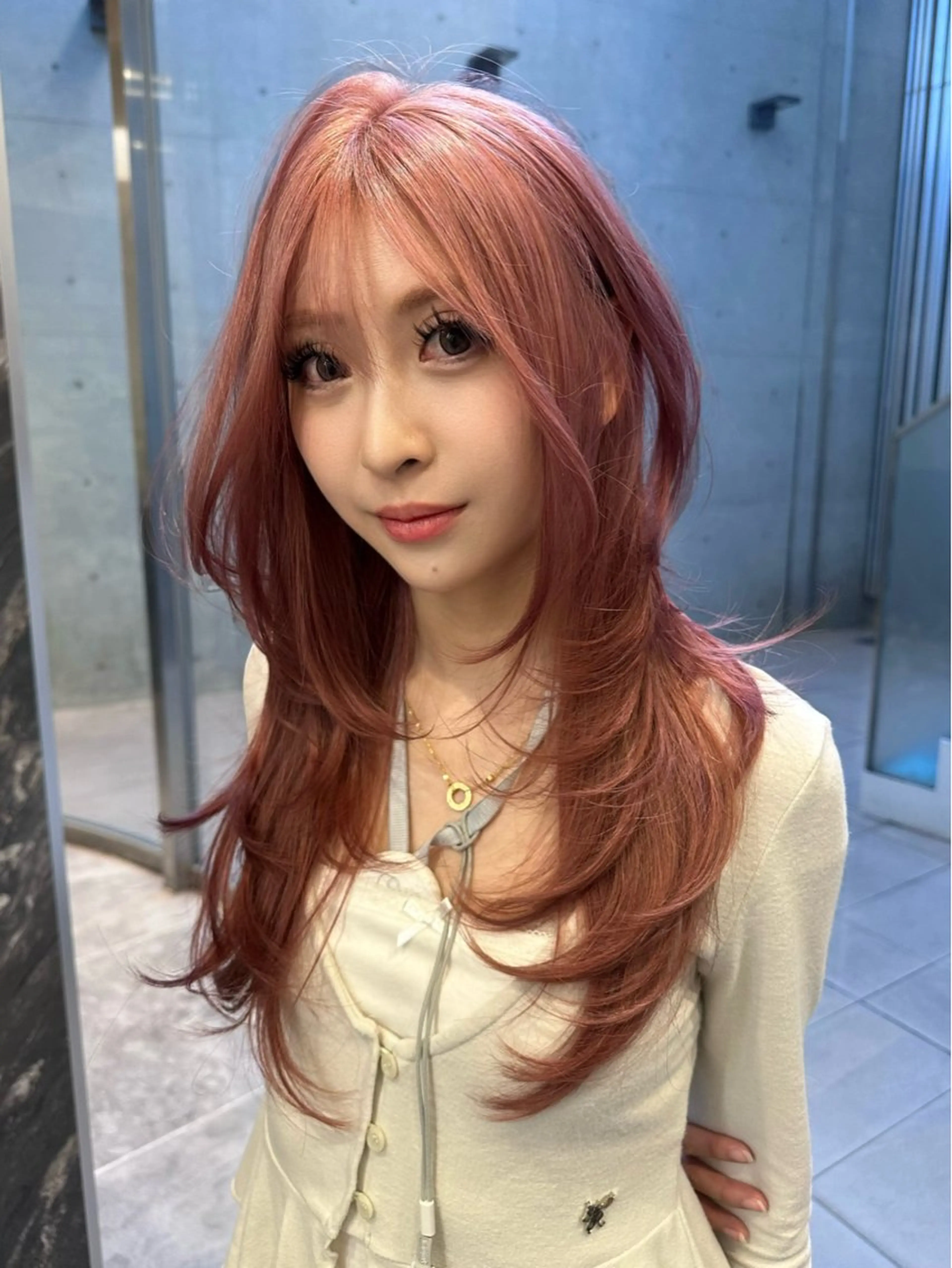 ロング カット ヘアカラー トリートメント RiA/レイヤーカッ ト/ハッシュカットのヘアスタイル