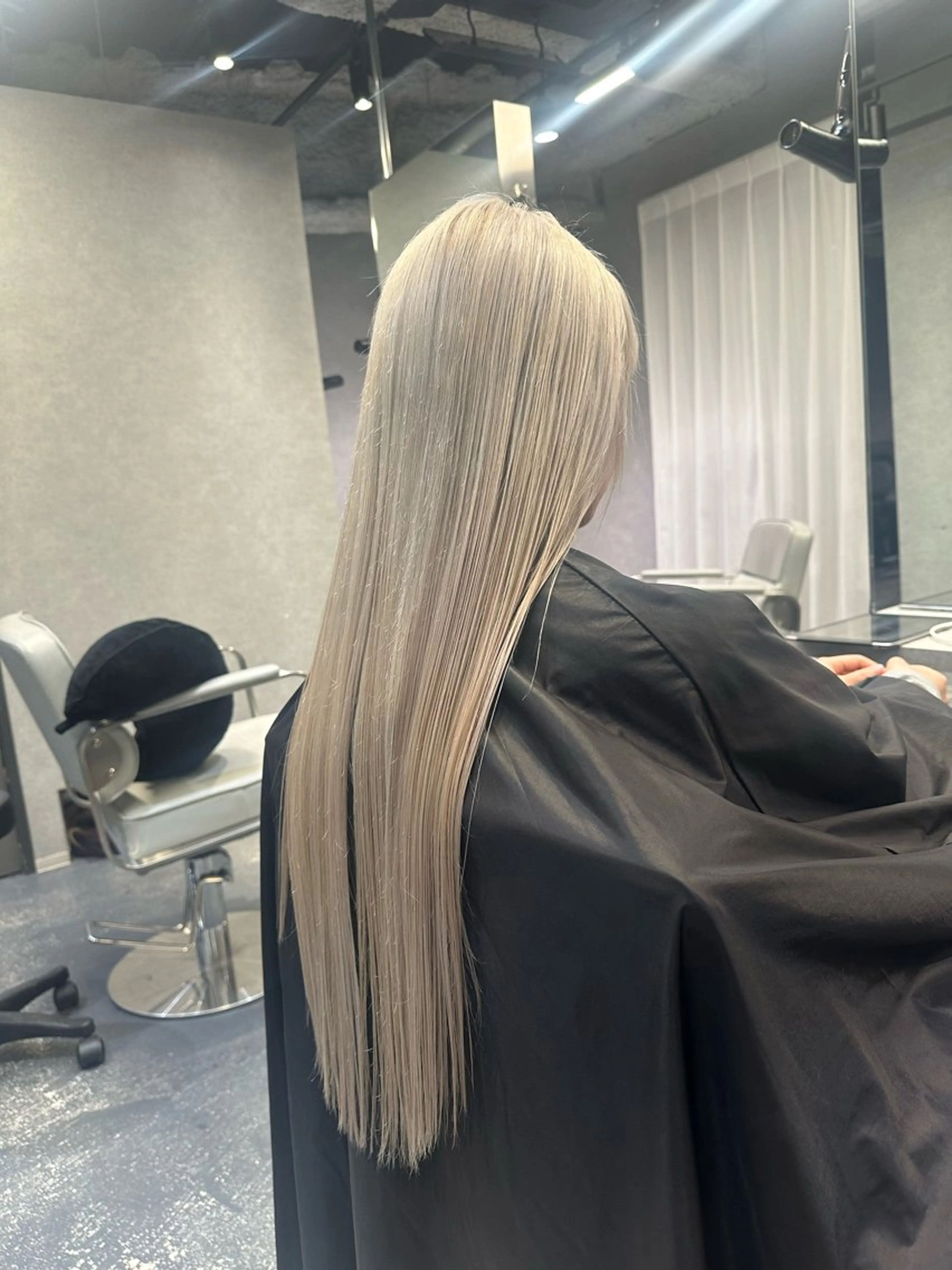 ロング カラー カット ヘアカラー トリートメント ケアブリーチ特化✨/ 艶カラー/エクステのヘアスタイル