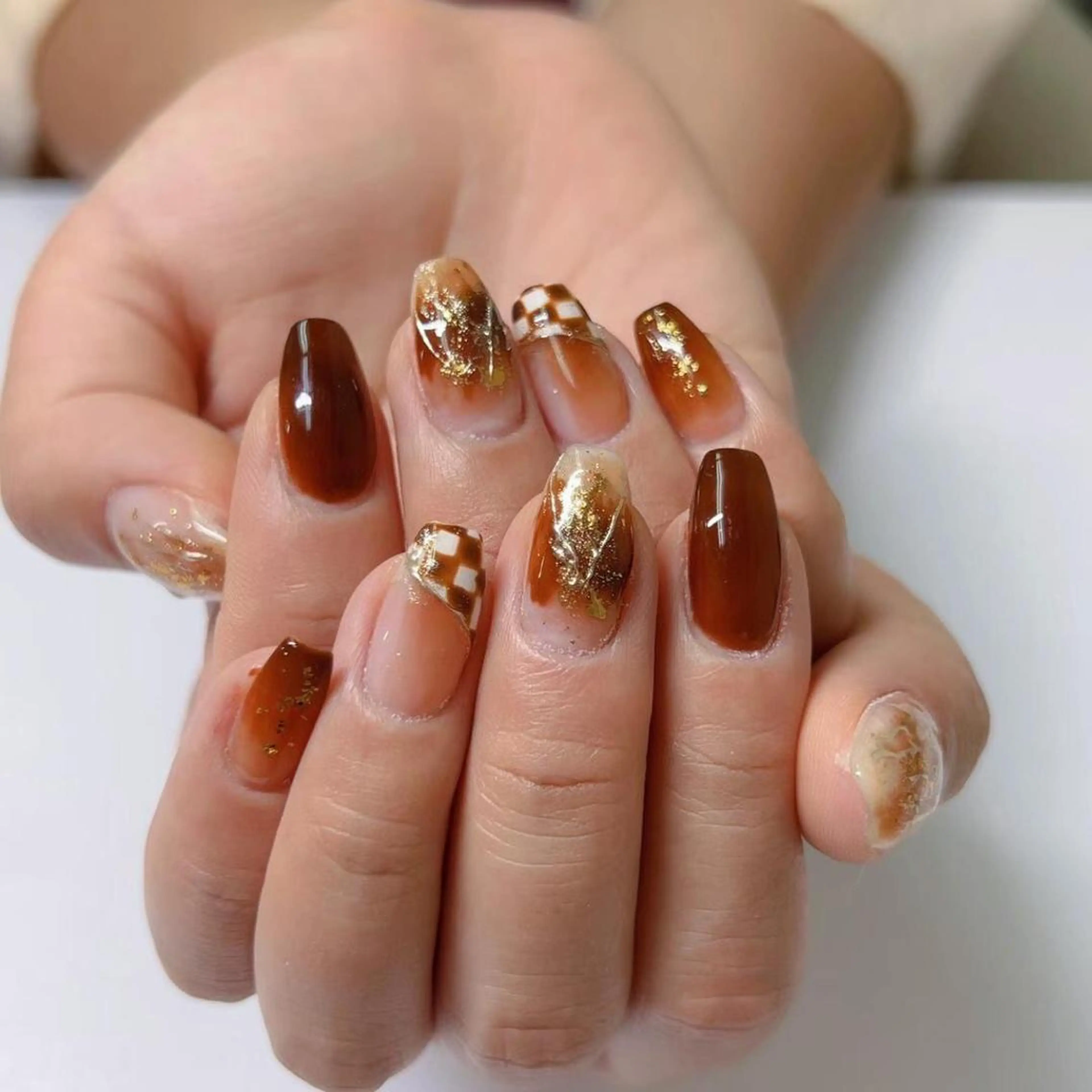 ネイル ハンドネイル VIVIAN リサのネイルデザイン