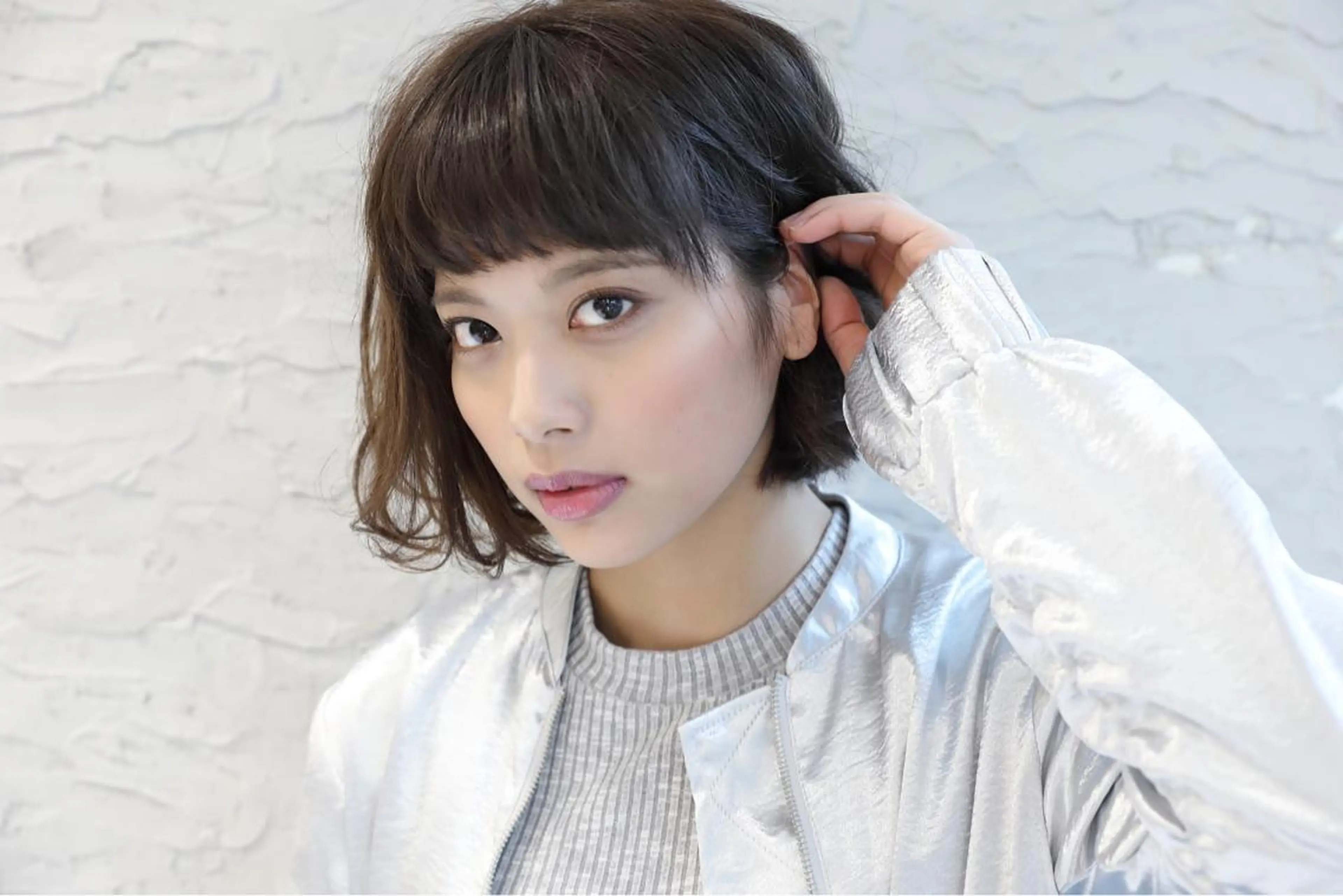 セミロング ハイライト 髪質改善 小顔カット Endearing 銀座/レイヤーカットのヘアスタイル