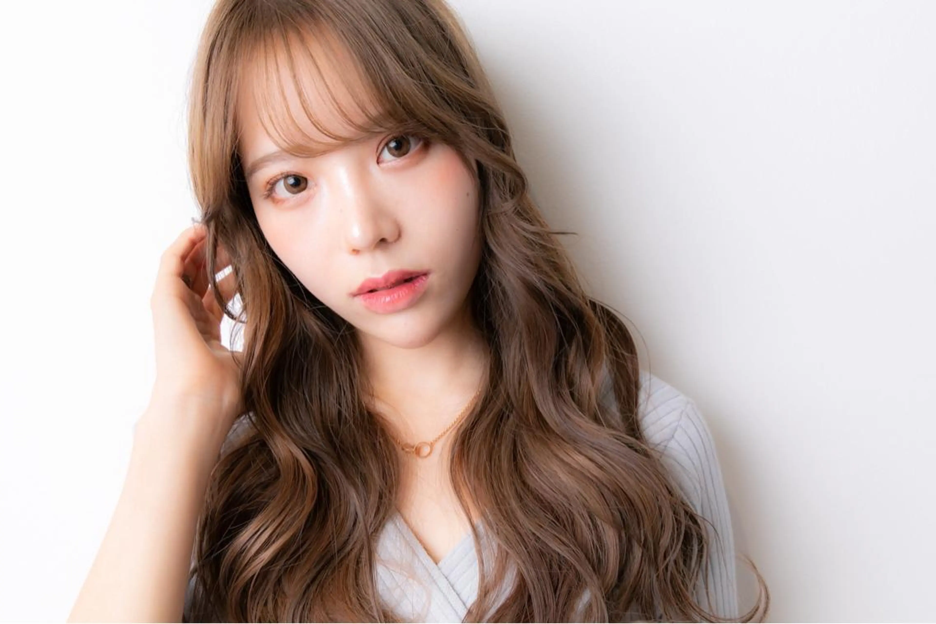 ロング カラー パーマ ヘアアレンジ メンズ シールエクステ メンズバレイヤージュ メンズブリーチ メンズハイライト メンズインナーカラー 🦋高瀬寛菜🦋 韓国/ブリーチのヘアスタイル