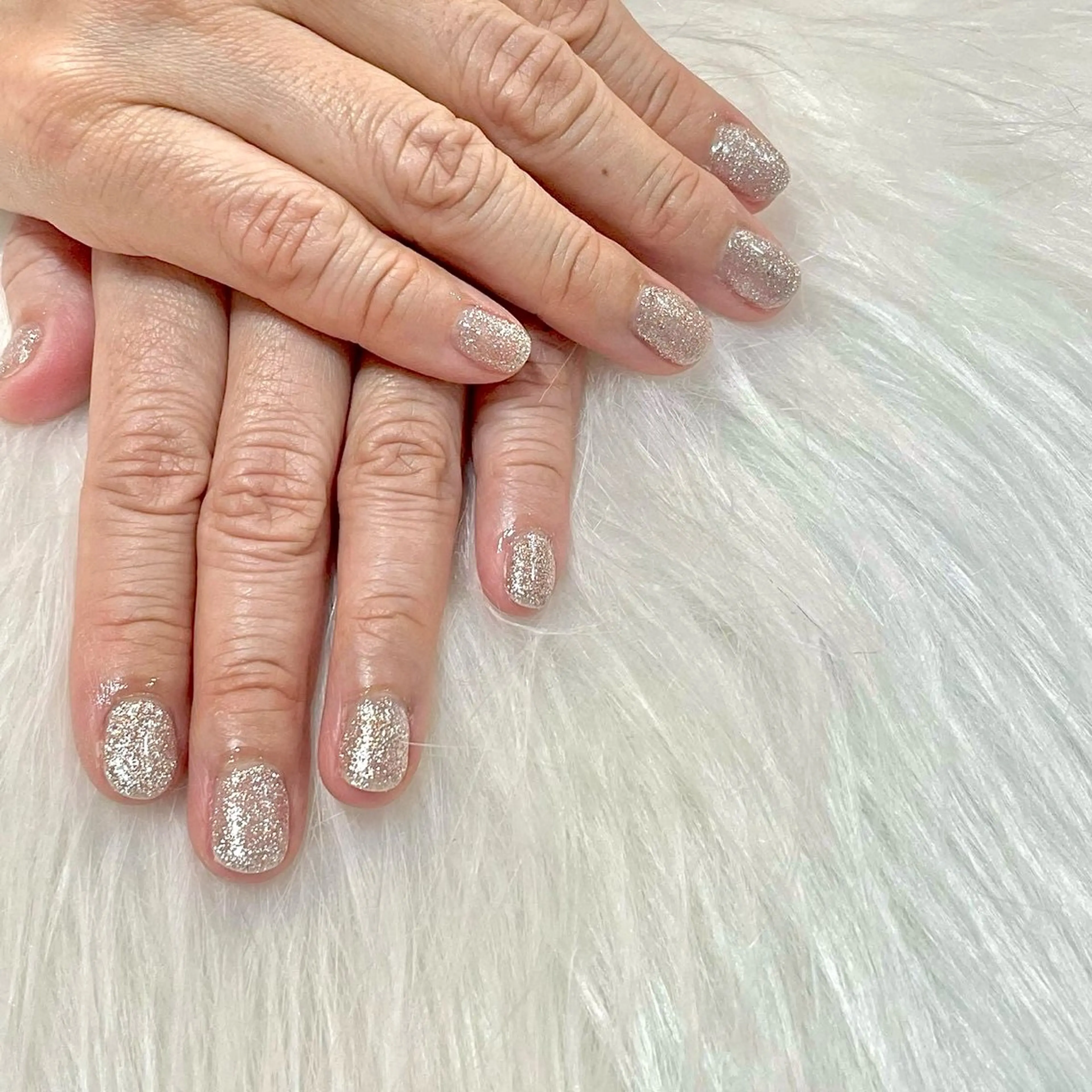 ネイル キラキラネイル ラメ(グリッター) ワンカラーネイル ハンドネイル はあとねいる 五反田店のネイルデザイン