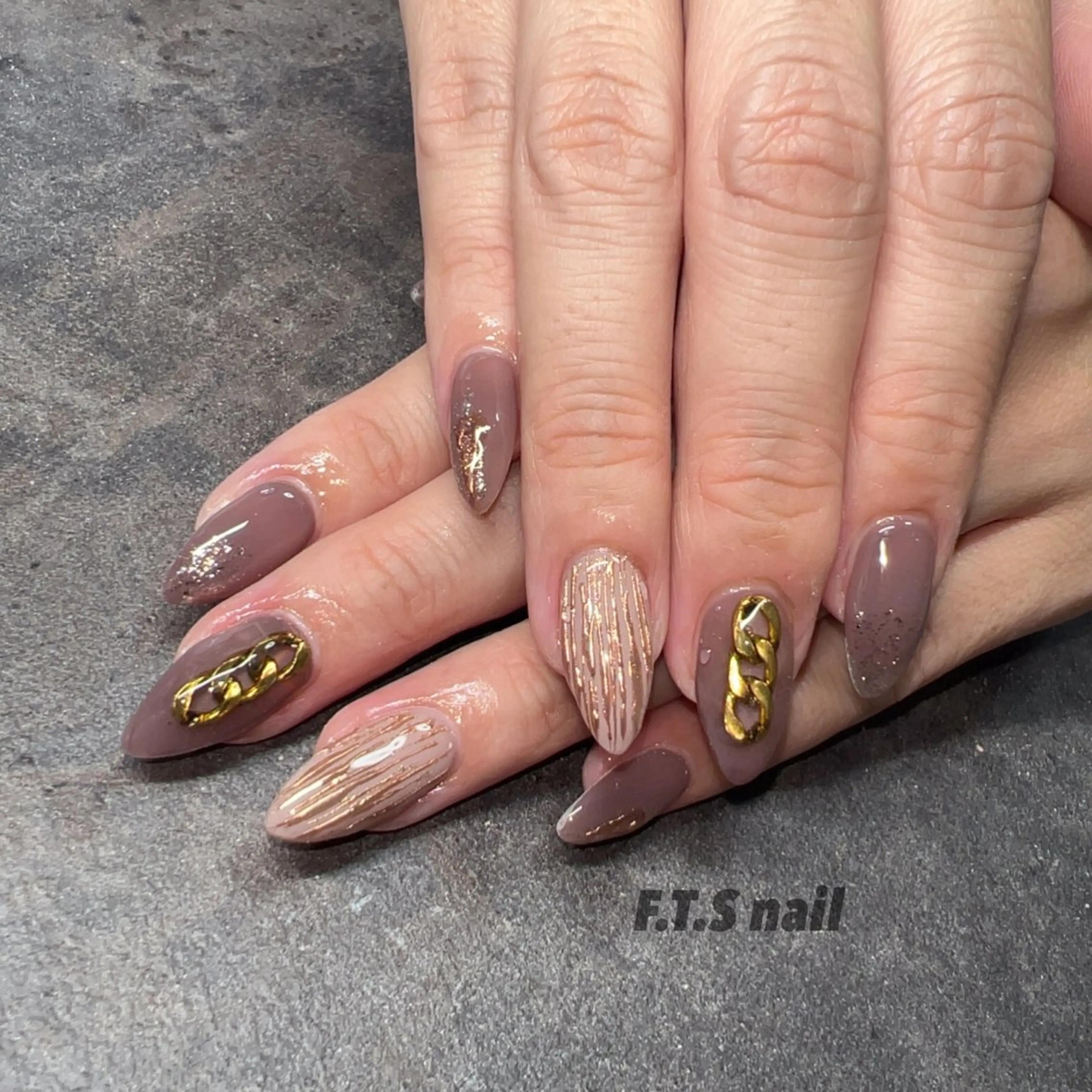 ネイル F.T.S nailのネイルデザイン