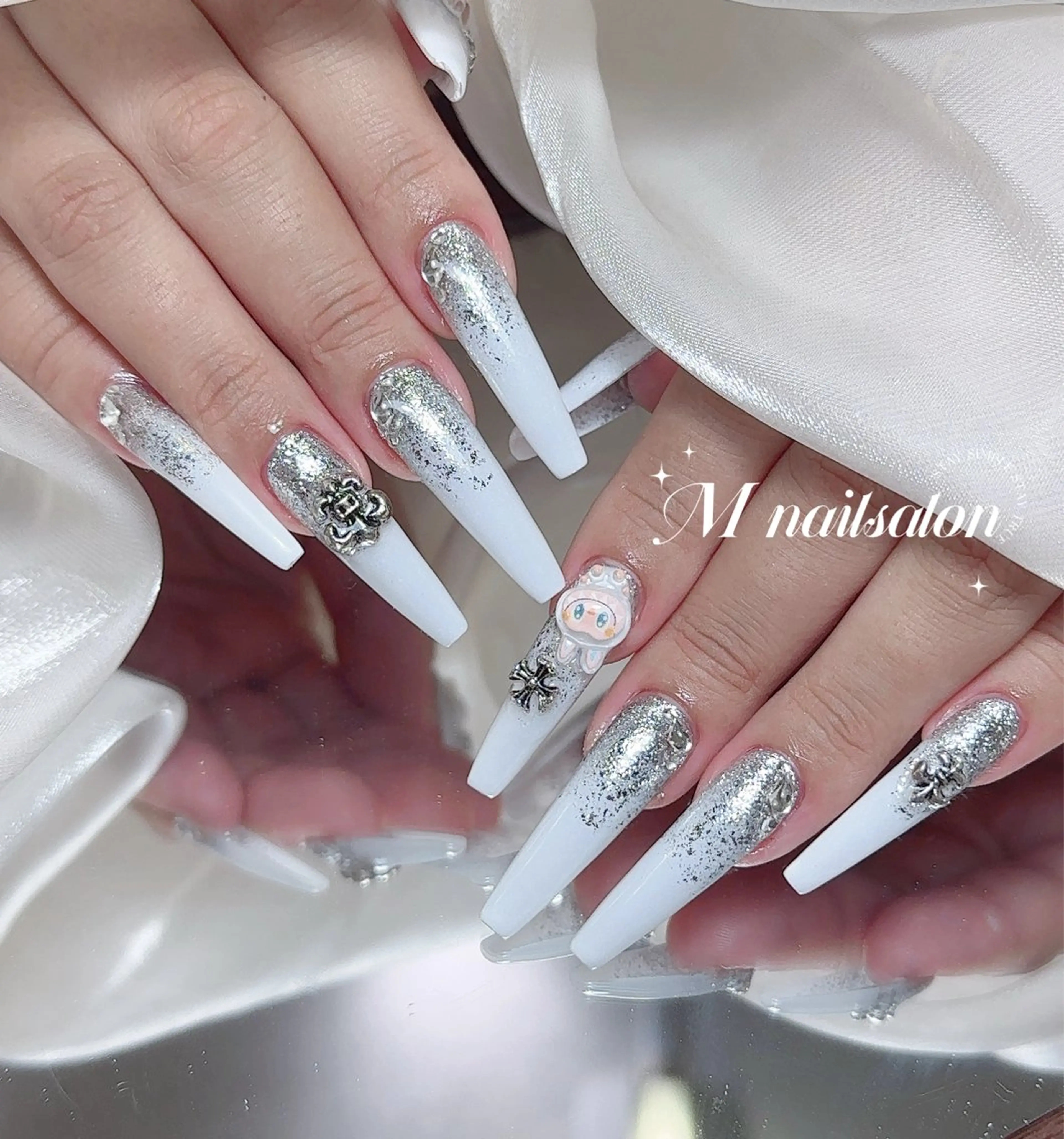 ネイル ハンドネイル M🌷nail 長さだし専門店のネイルデザイン