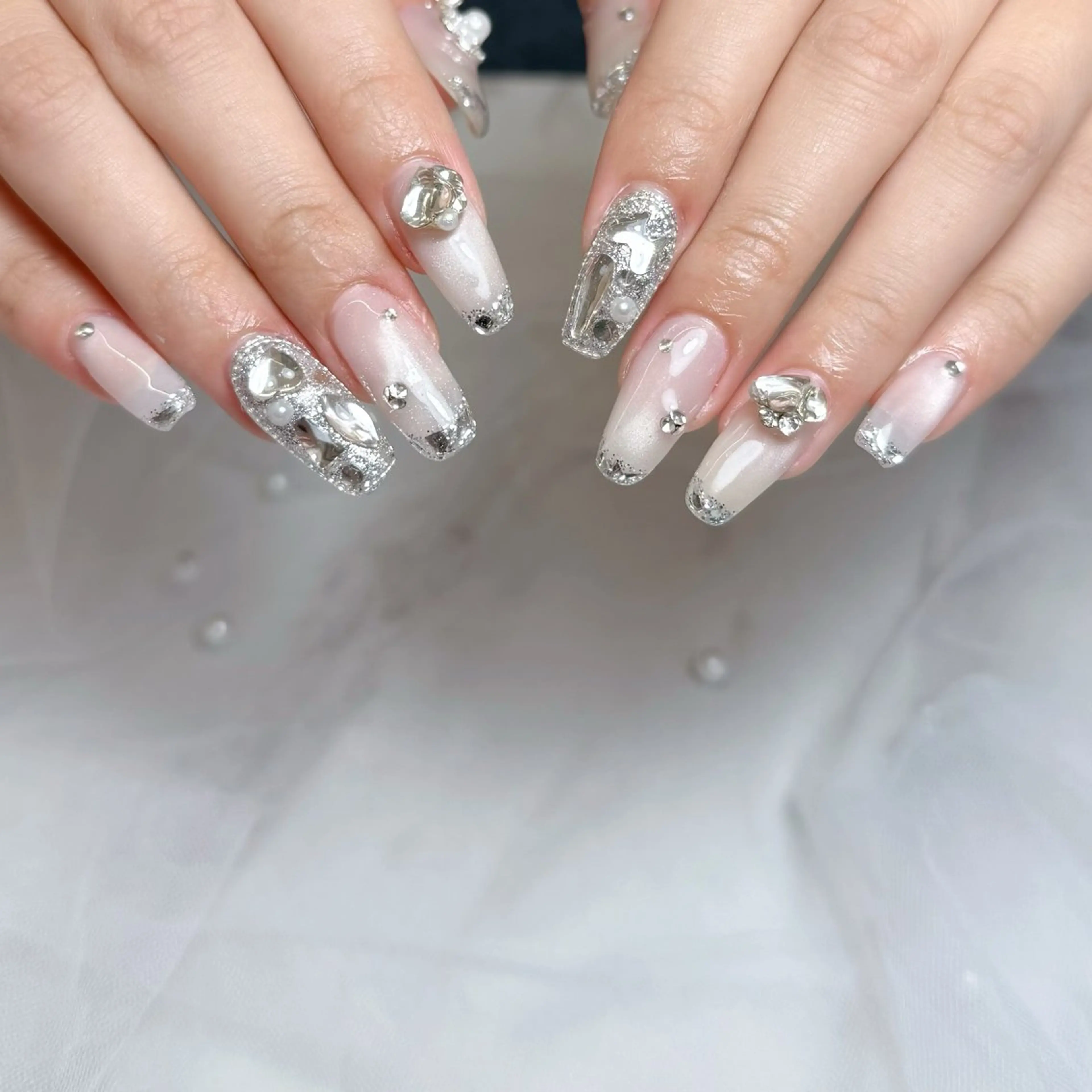 ネイル ハンドネイル mau🩵nail 堺筋本町｜心斎橋のネイルデザイン