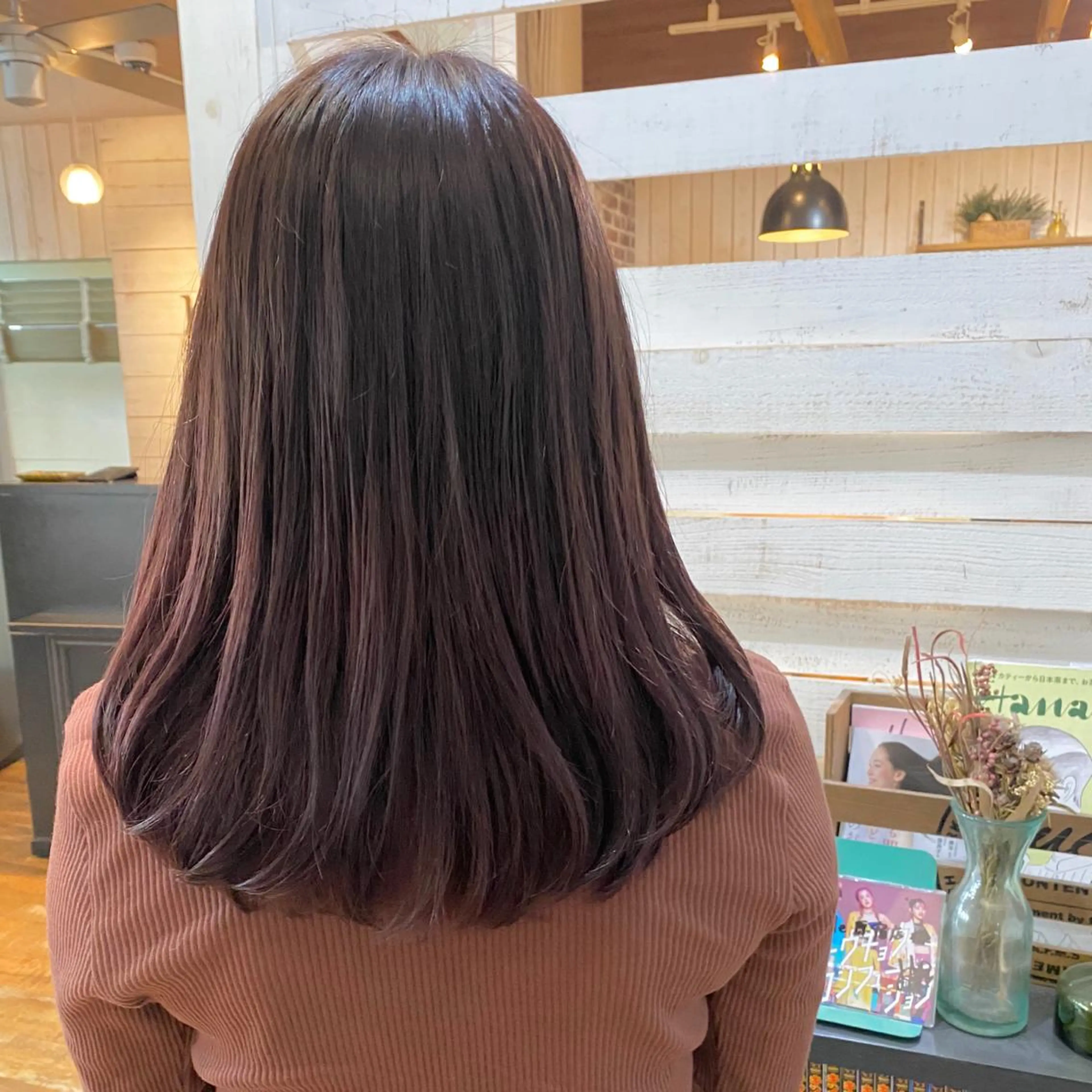 セミロング ピンクラベンダー 吉原 みえのヘアスタイル