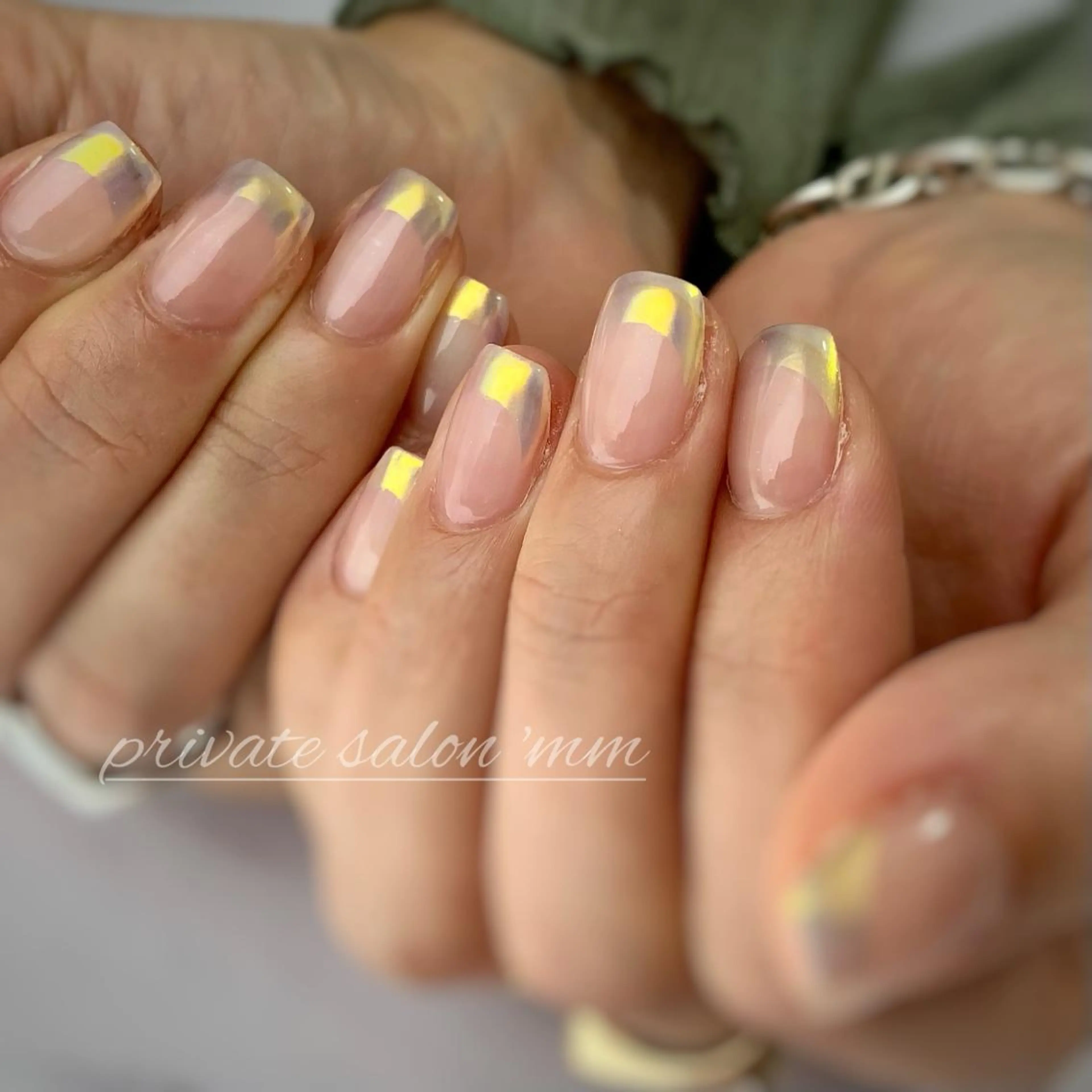 ネイル 'mm  (ミリ) ＭＡＮＡＭＩのネイルデザイン